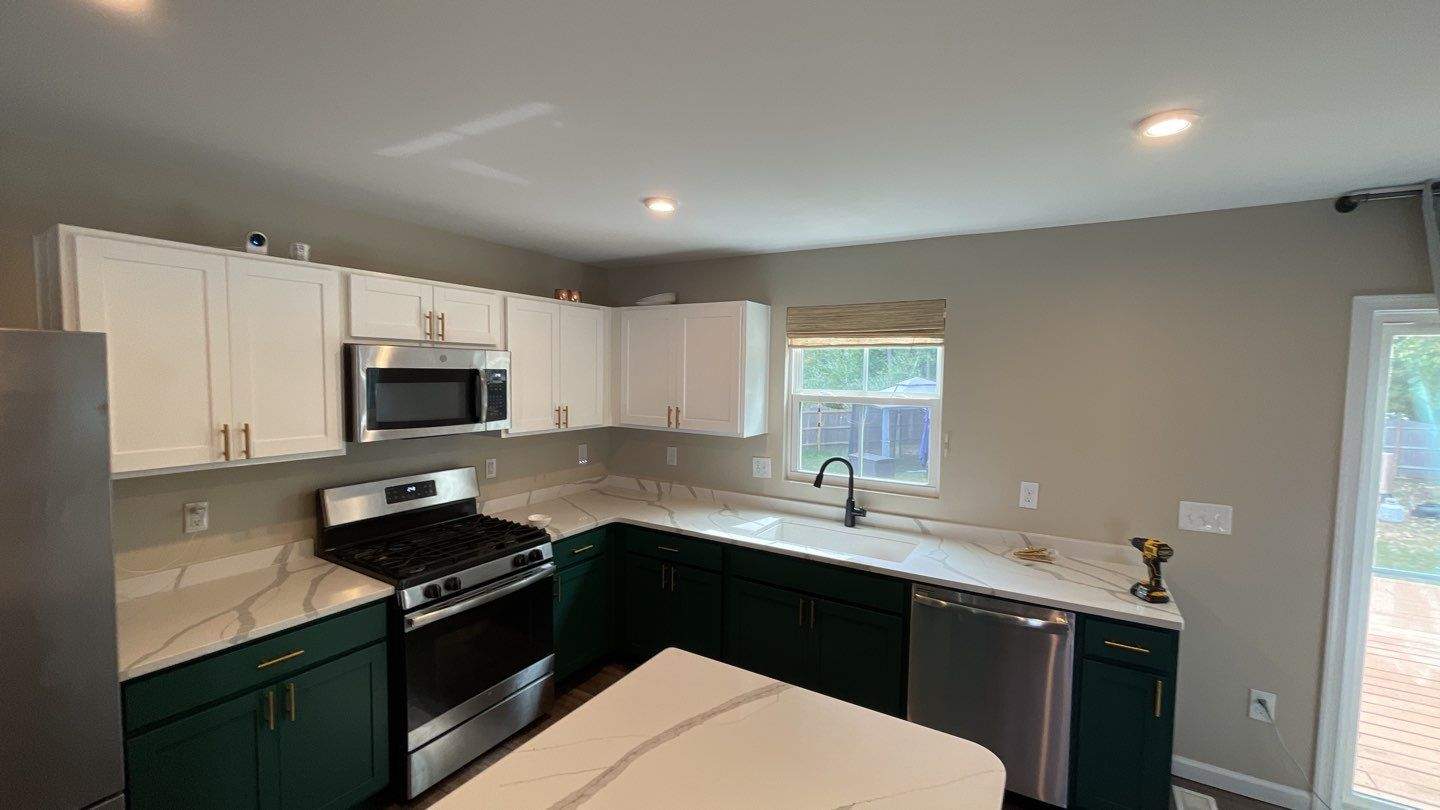 Kitchen Cabinet Painting by GLSpainters