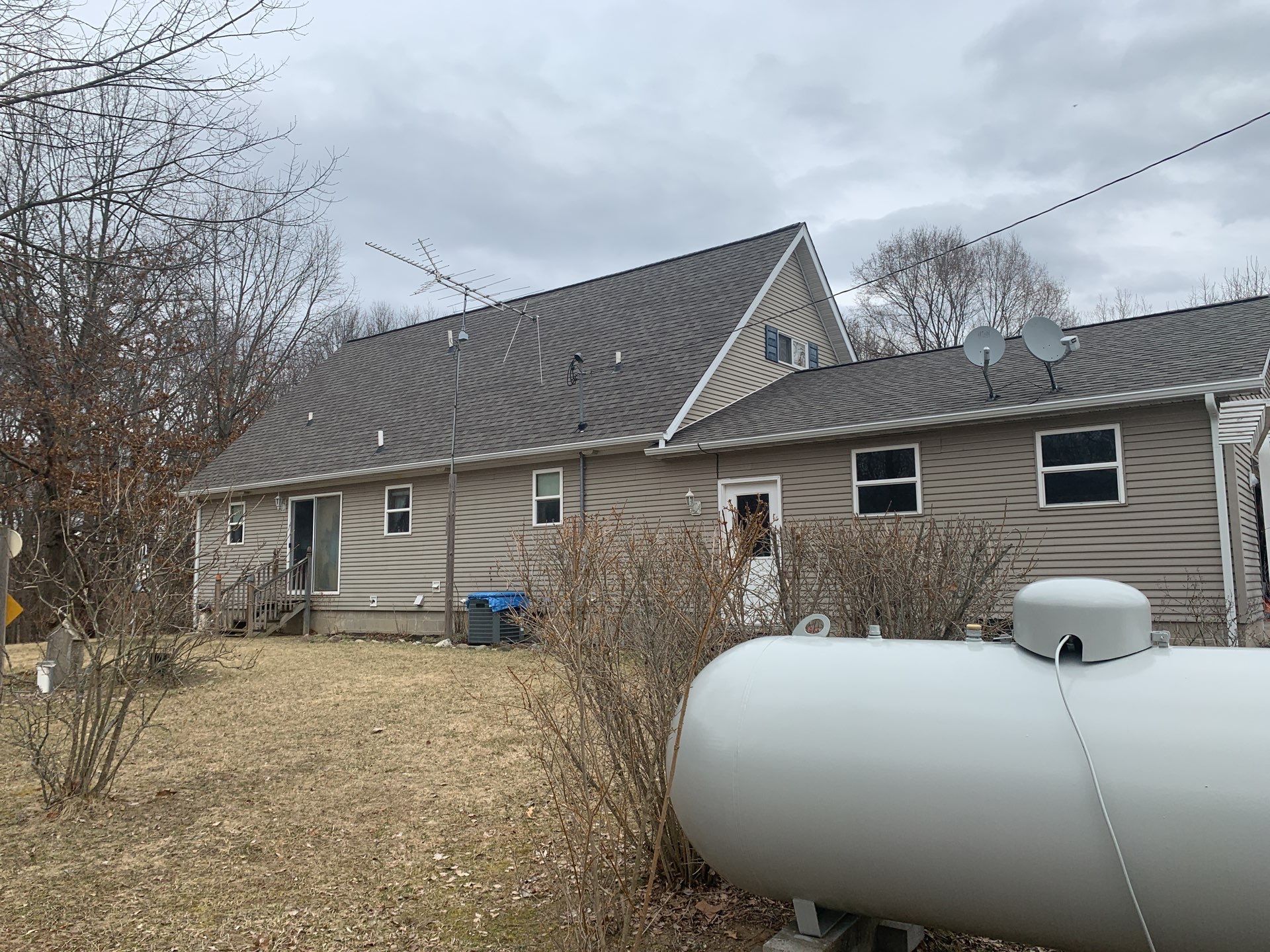 Roof Replacement using CertainTeed Landmark by 180 Contractors