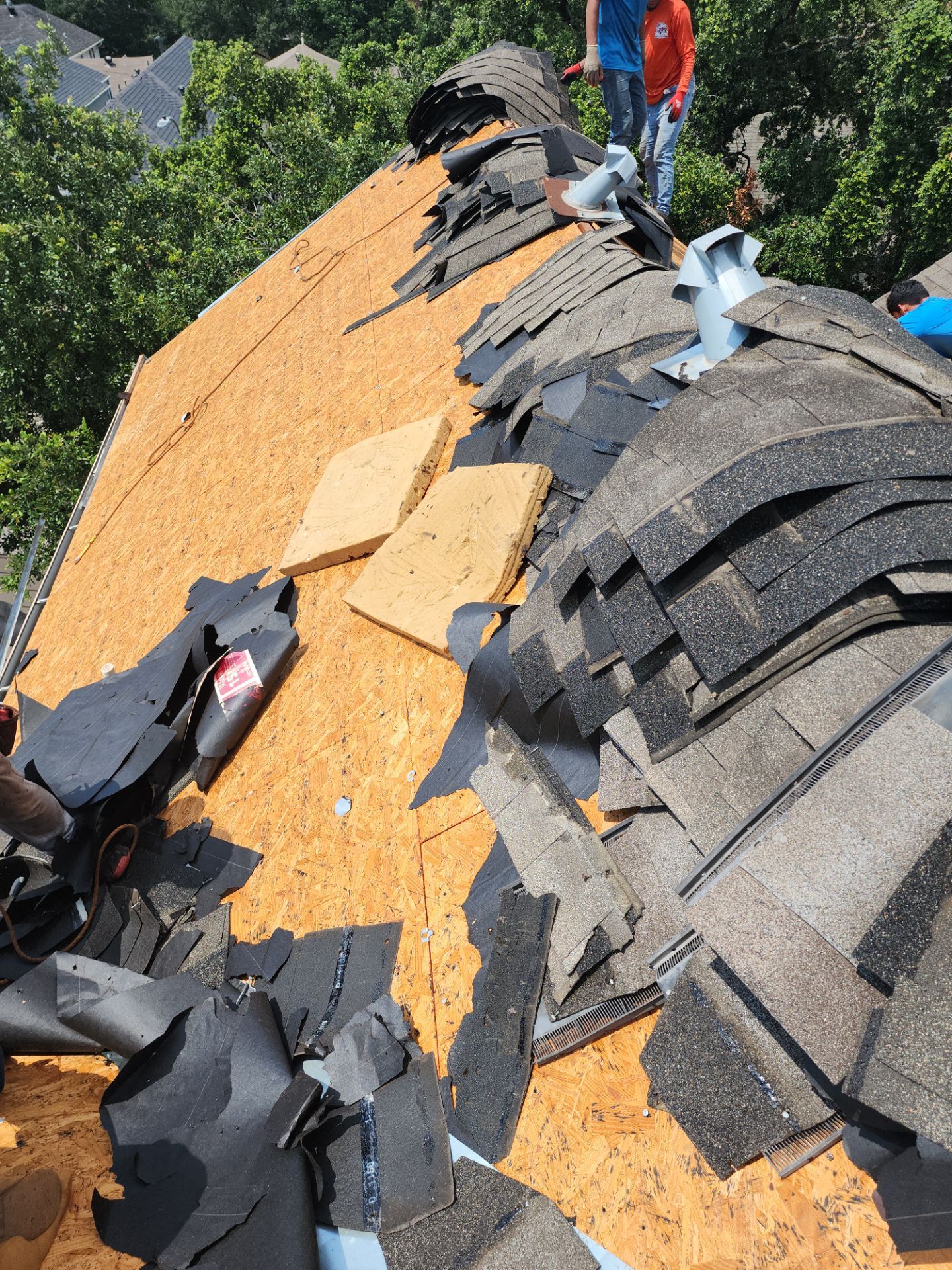 Residential Roofing Installation using Owen's Corning Duration (Lifetime) Shingles by Roof Repair Company