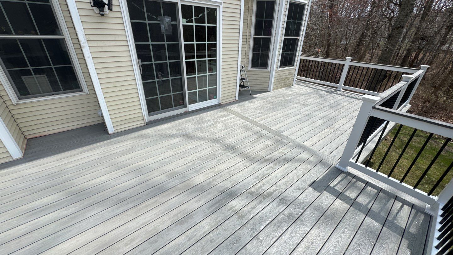 New Deck in Old Bridge, New Jersey by deck guardian