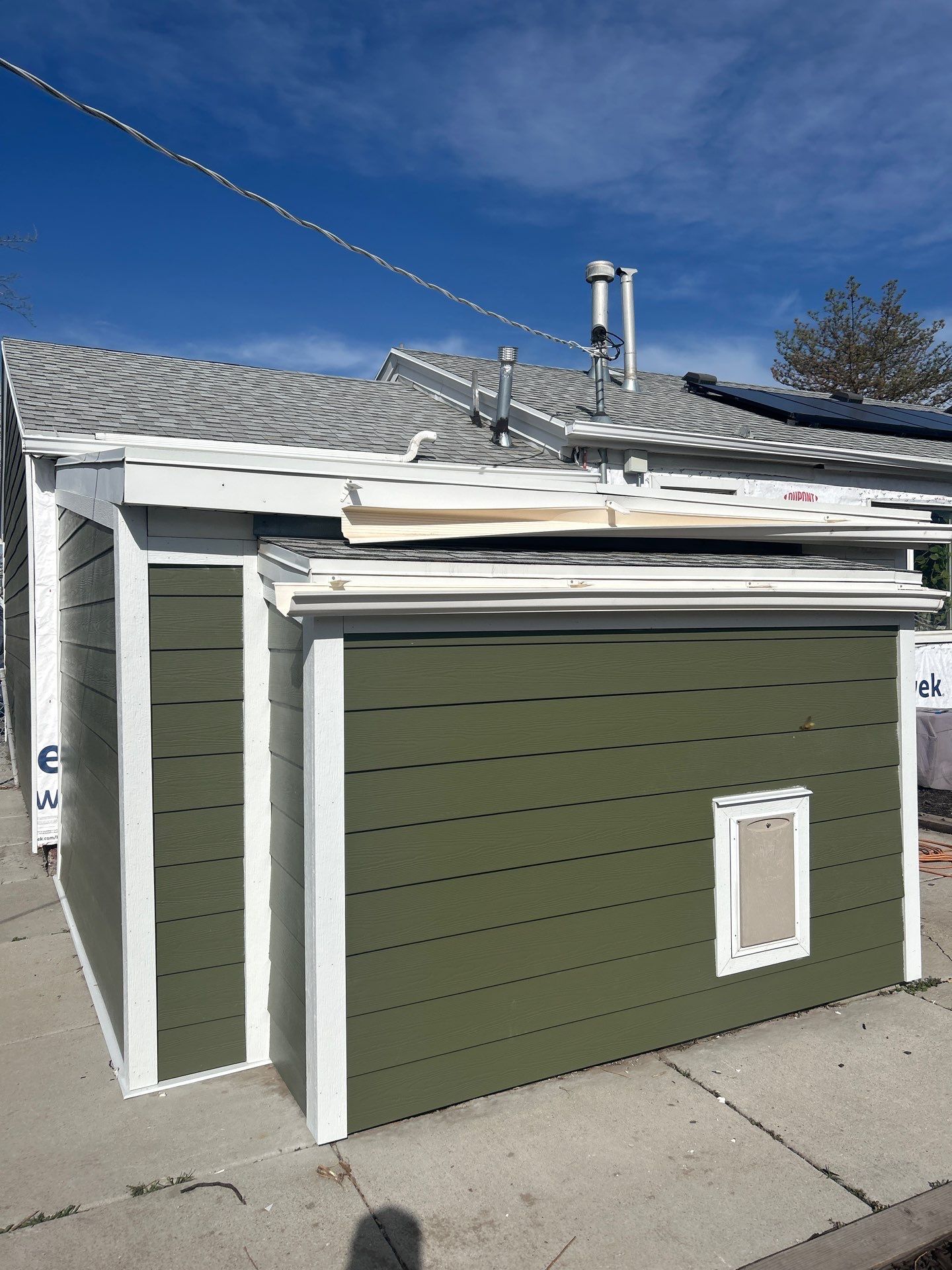 Salt Lake Area | Hardie Multi-Texture Upgrade | Arctic White Trim by Ideal Siding Utah