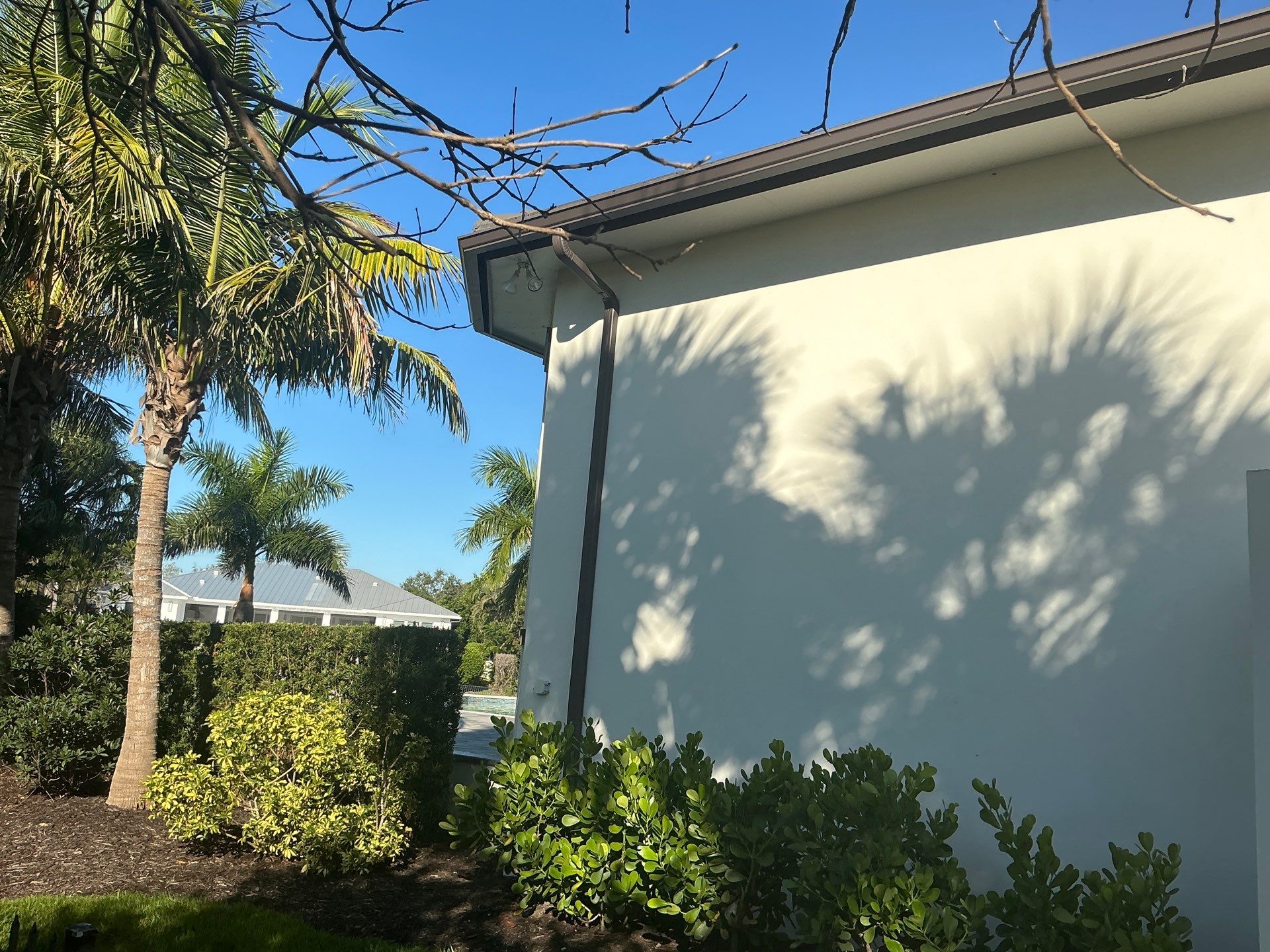Gutter Cleaning Service in Siesta Key FL by Gutter Professors
