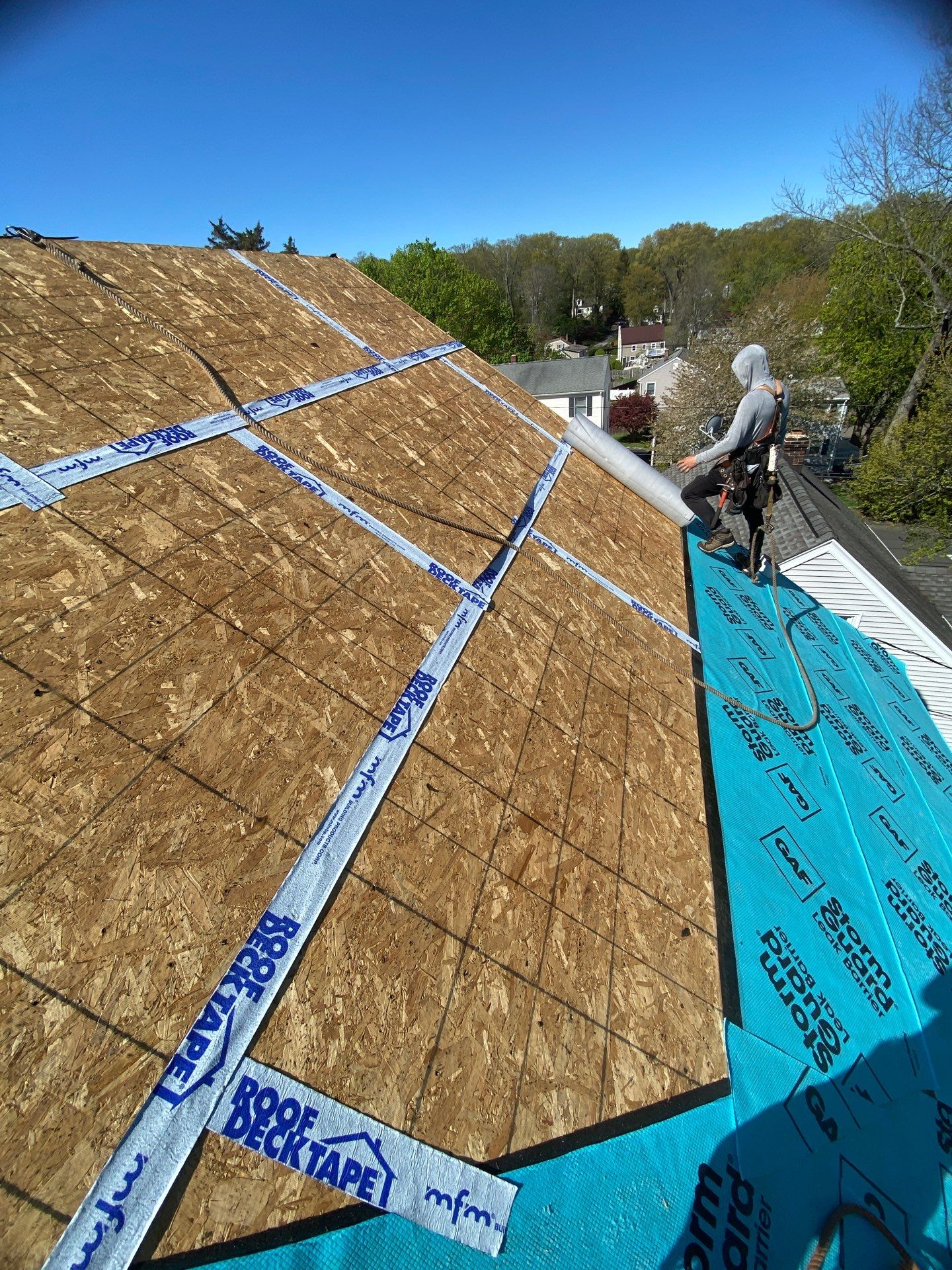 Norwalk DiGiorgi customer gets beautiful new roof! by DiGiorgi Roofing and Siding Inc