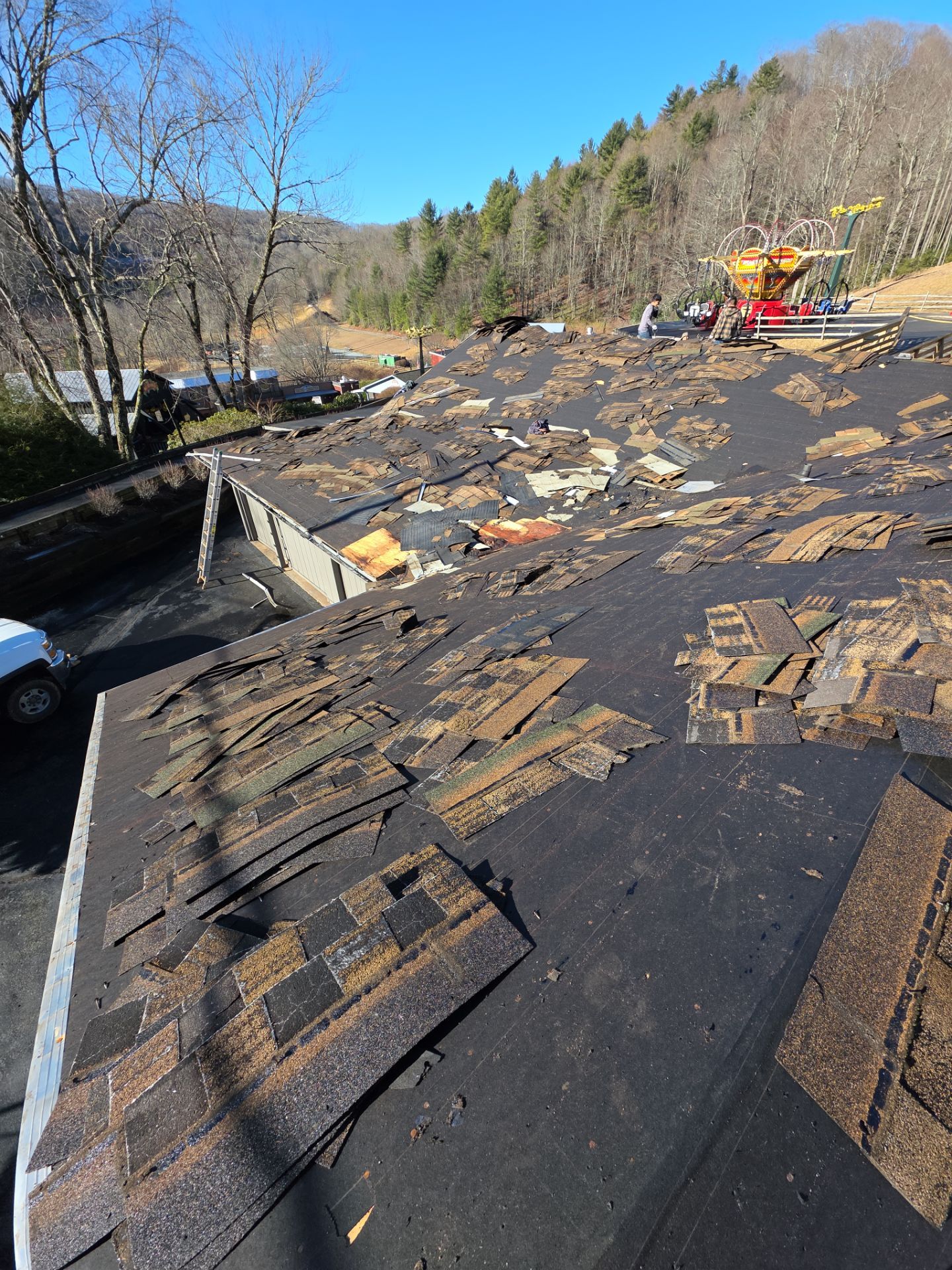 Tweetsie Railroad Arcade by Omnia Roofing