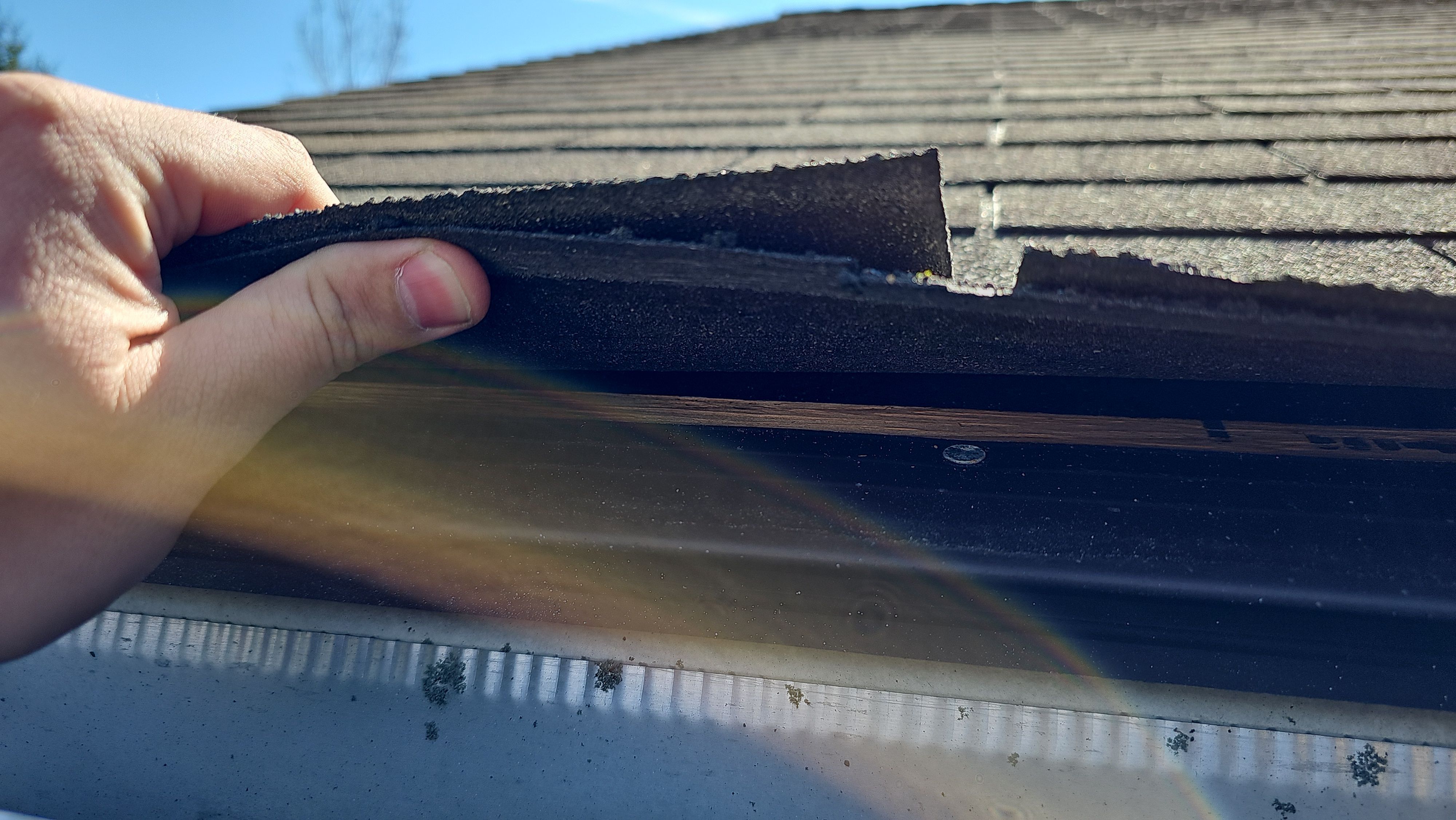 Atlas Pinnacle, Color, Coastal Granite, Drip Edge, Birch White by Eagle Eye Roofing