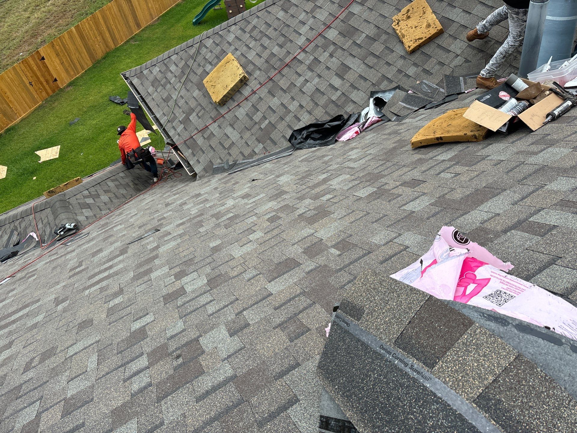 Residential Roofing Installation using Owen's Corning Duration (Lifetime) Shingles by Roof Repair Company