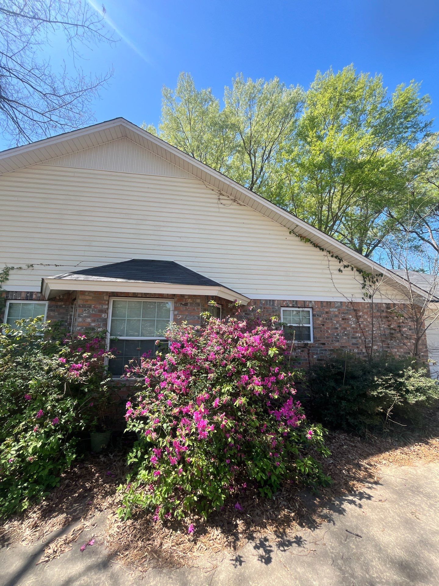 Residential Brick and Siding Exterior Renovation in Sterlington by College Bros Outdoor services