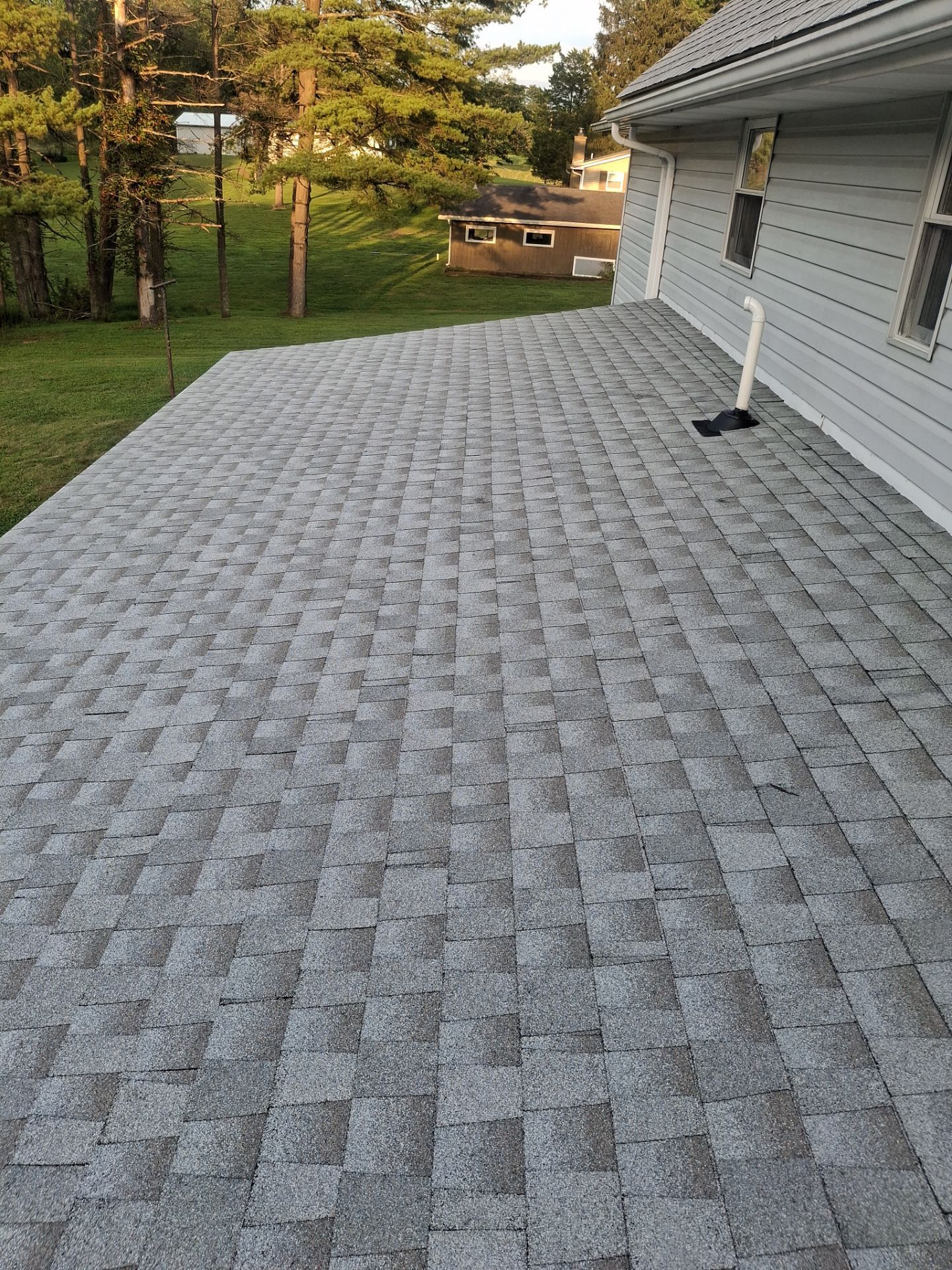 Residential Roofing Installation using GAF Timberline HDZ Fox Hollow Grey by Rainstoppers Roofing