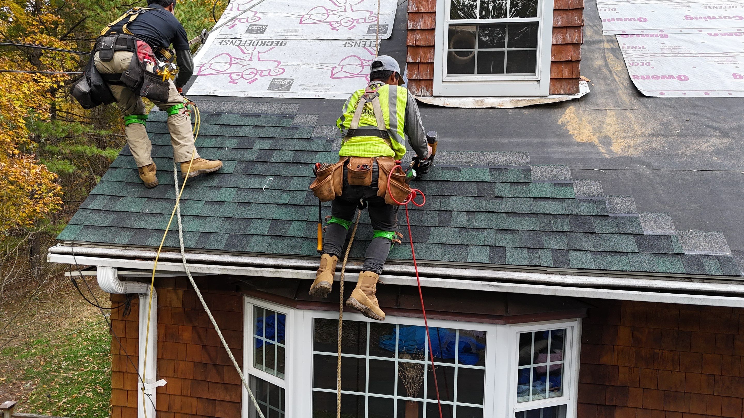 Owens Corning Duration : Chateau Green with Copper Accents in Avon, CT by Golden Shield Roofing