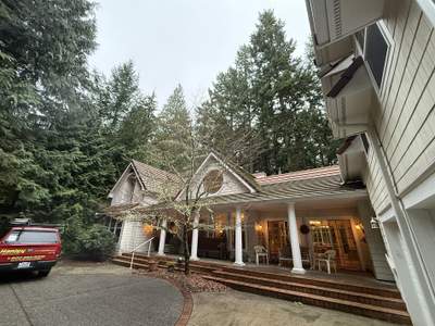 Residential Roof Cleaning Estimate in Port Townsend, WA