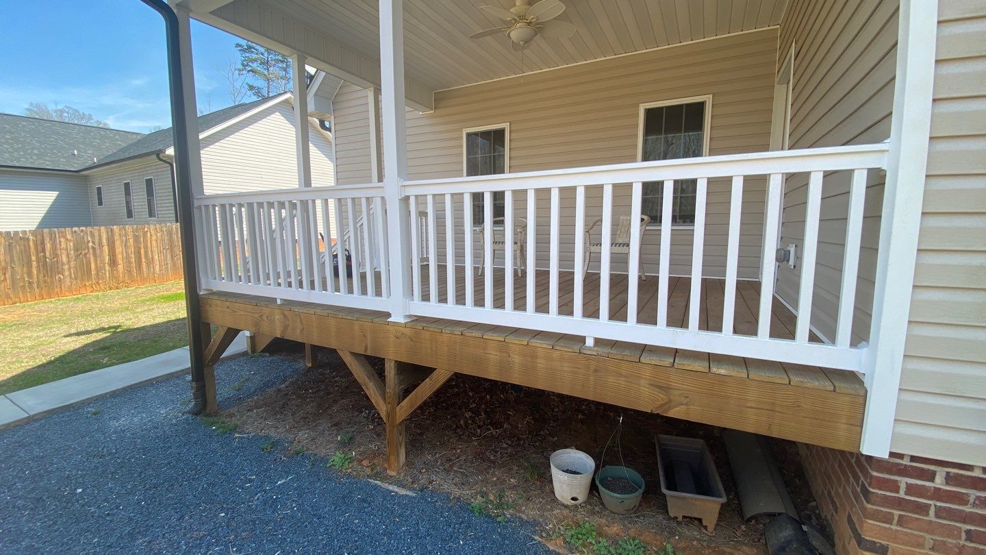 Weathered Deck using Wood Sealant by DuraSeal
