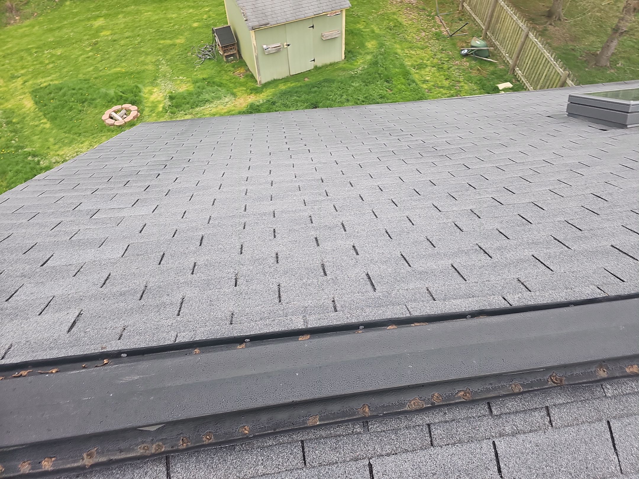 ATLAS PINNACLE COLOR: PRISTINE BLACK by Eagle Eye Roofing