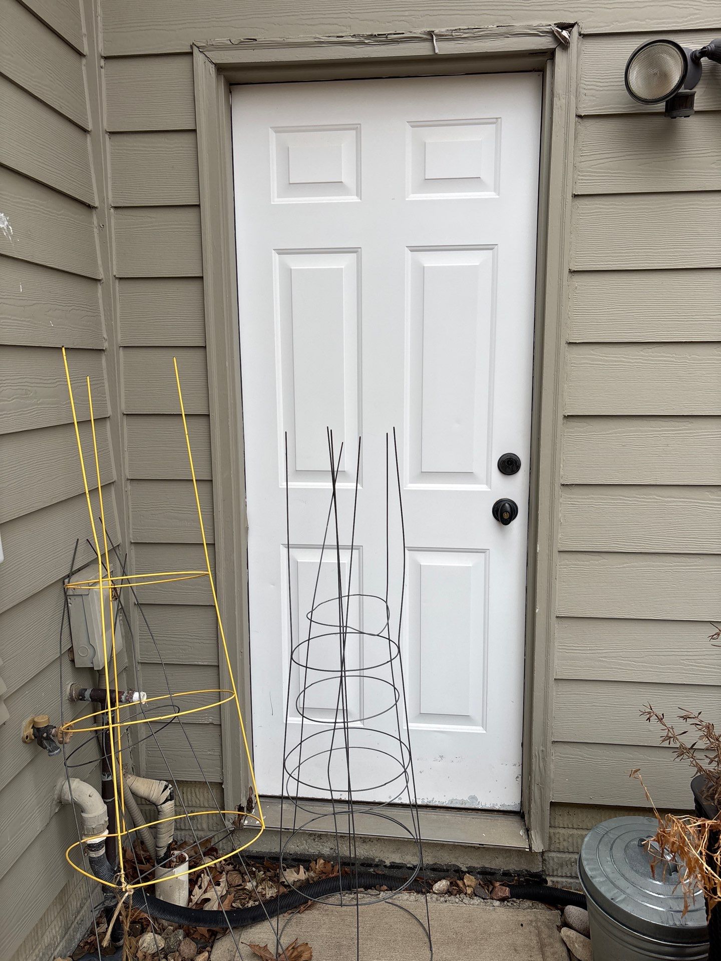 Sioux Falls Concrete Driveway Replacement and Custom Front Walkway by Select Painting, Coatings & Garage Cabinets