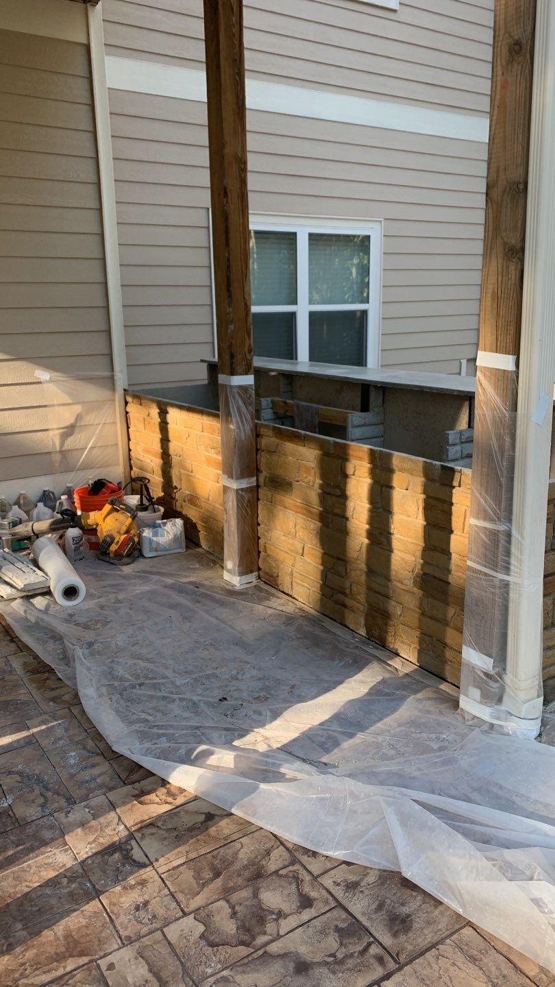 Outdoor Kitchen using Clifrock Panels by Xtreme Concrete Services