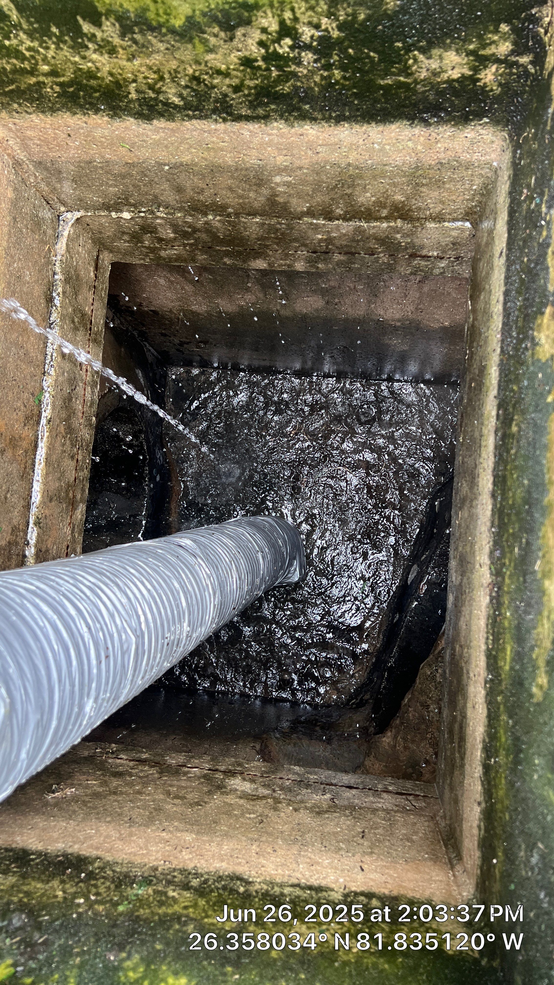 Bonita Bay Condo Stormwater Maintenance with PRS by APS Power & Water
