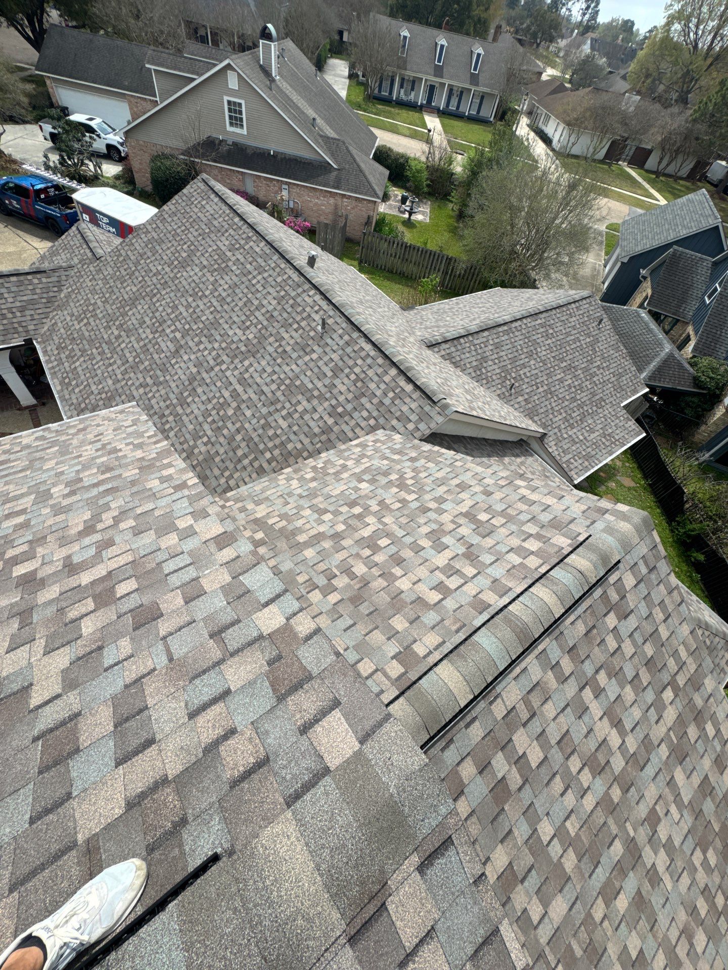 Atlas Pinnacle Pristine Majestic Shake by Top Team Roofing & Construction