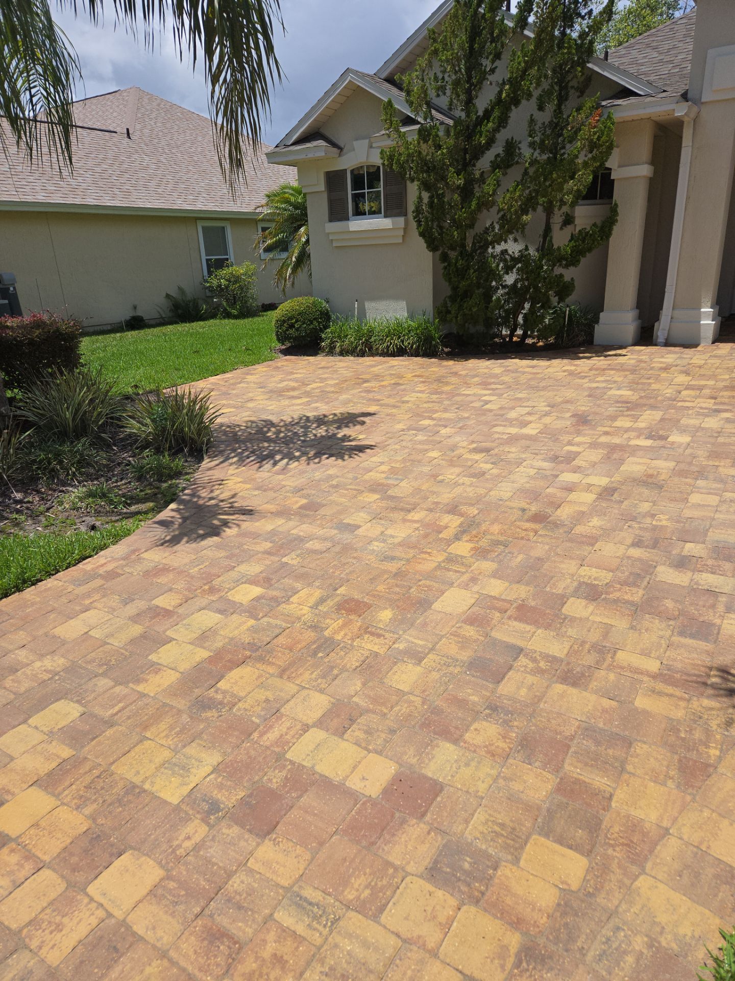 Paver Driveway using Concrete Sealant by DuraSeal