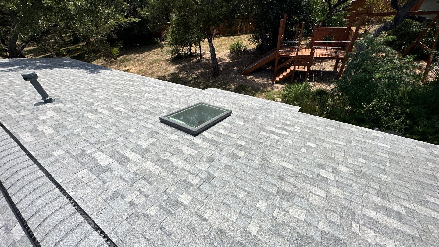 Antique Silver - Owens Corning TruDefinition Duration Storm AR by RoofsOnly.com