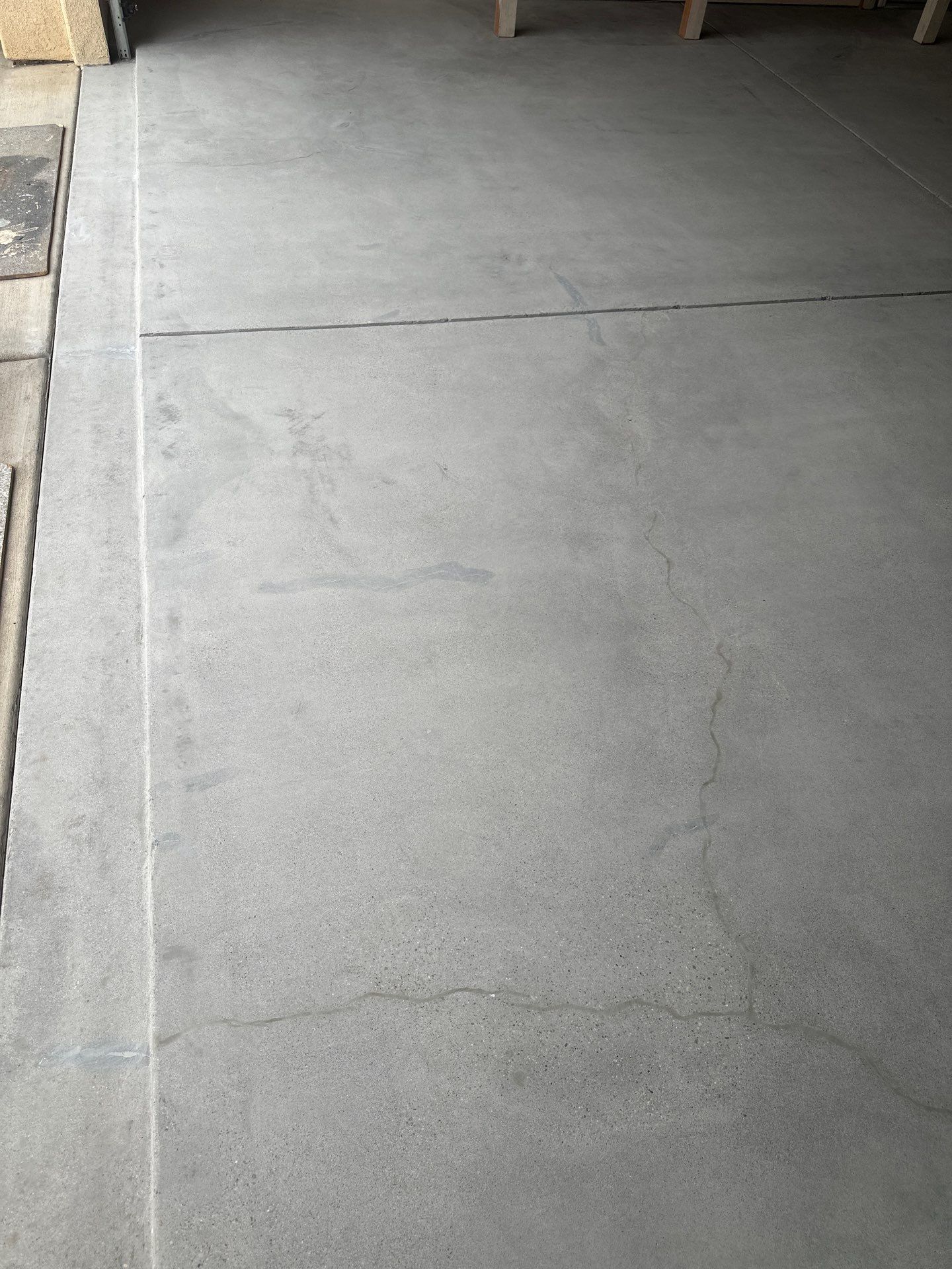 Garage Floor Concrete Coating with Simiron Flake in Nipomo by MGP Coatings