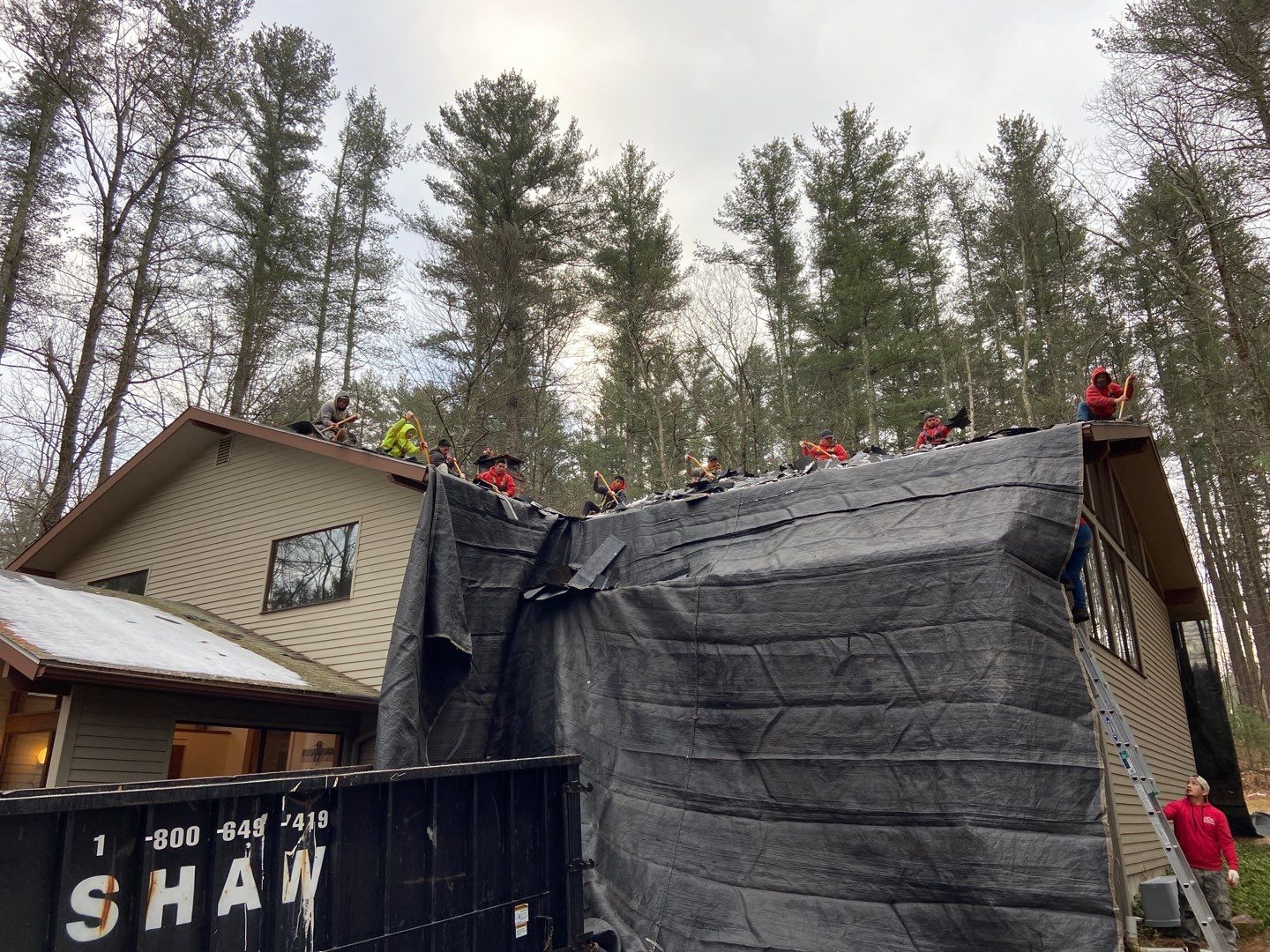Residential Roofing Installation using Owens Corning TruDefinition by Sensible Home Solutions