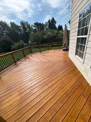 Deck using Wood Sealant