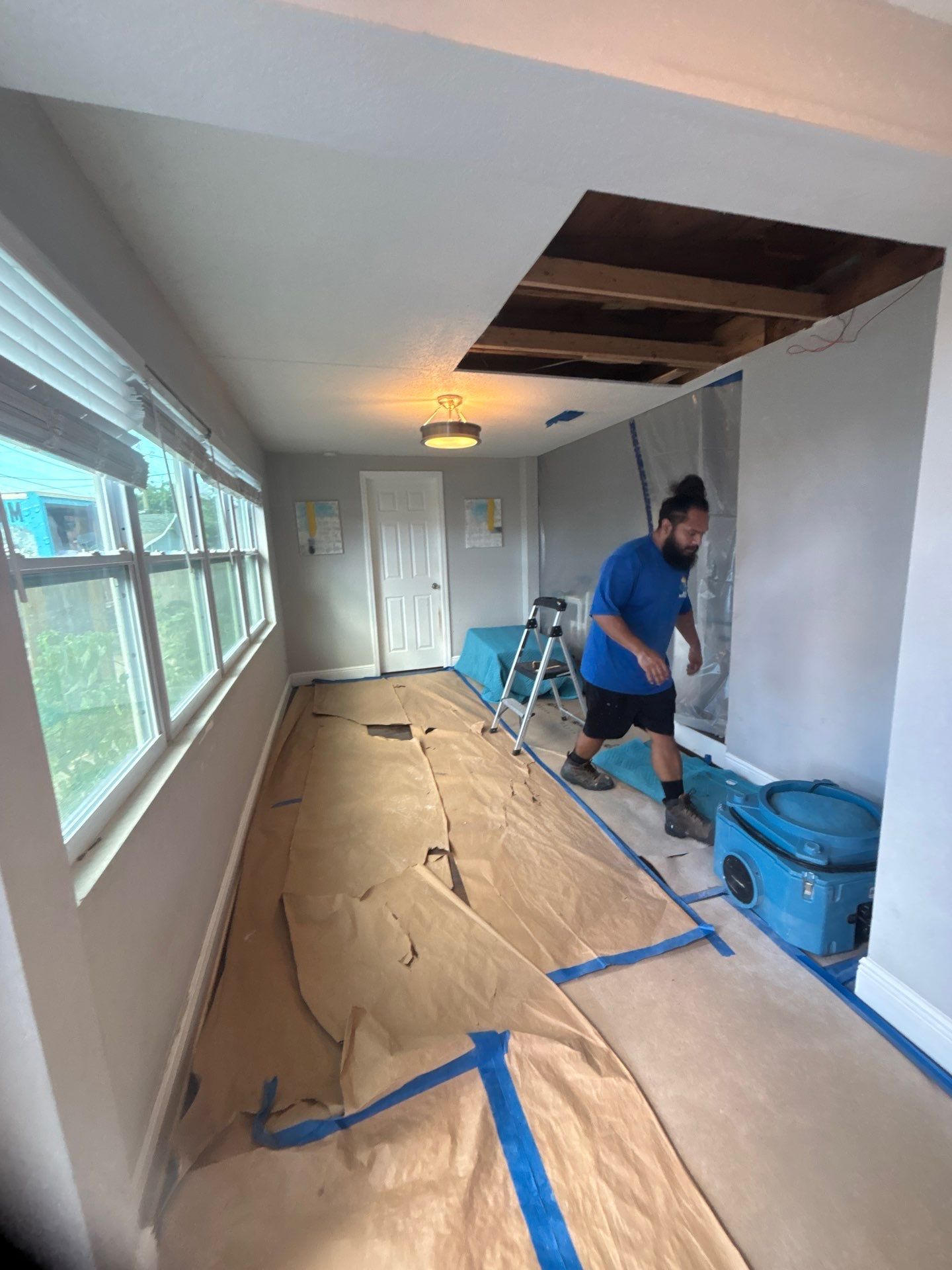 Mold Inspection & Mold Removal In St. Petersburg, FL by Ampm Restoration Services