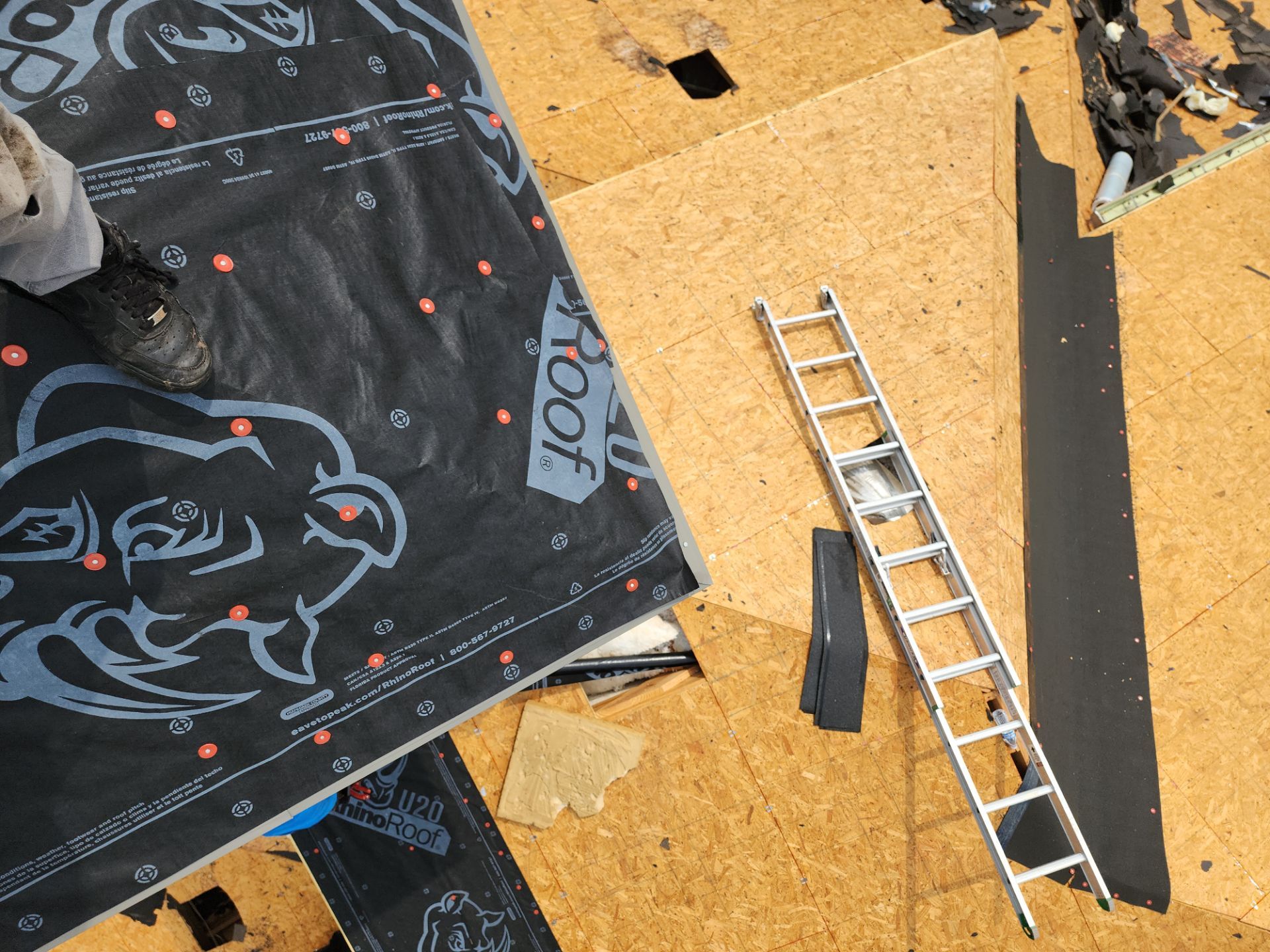 Residential Roofing Installation using Owen's Corning Duration (Lifetime) Shingles by Roof Repair Company