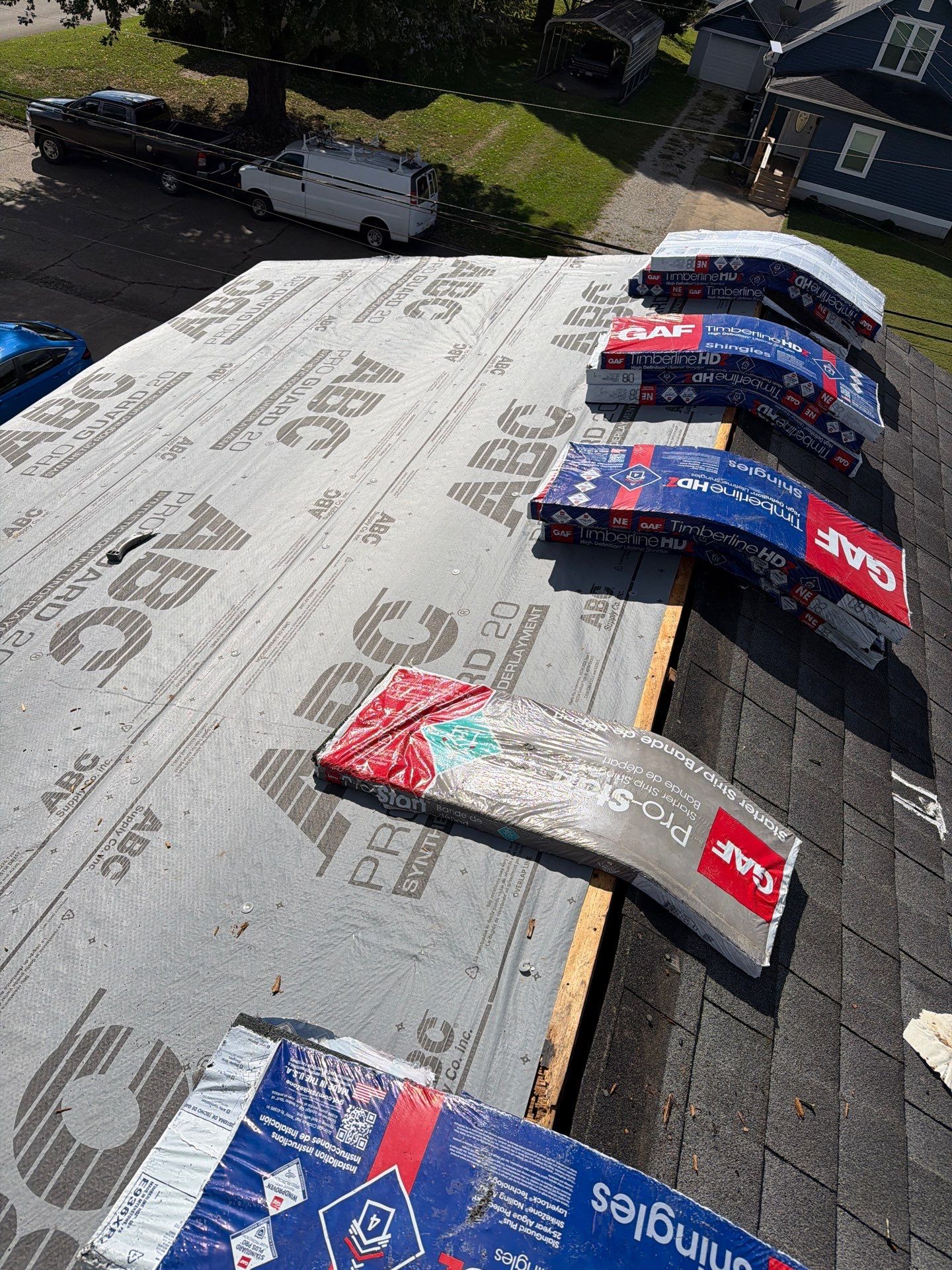 Residential Roofing Installation using GAF Timberline HDZ Charcoal by Rainstoppers Roofing