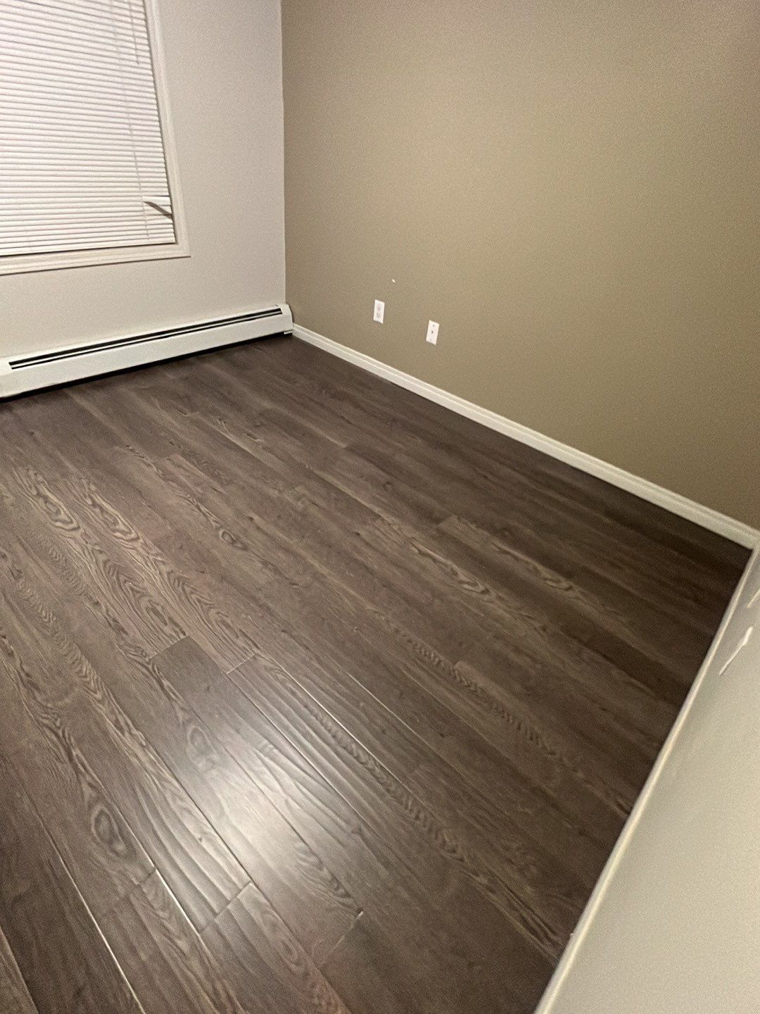 Moveout Clean - Very dirty by Tidyups Cleaning Service Inc