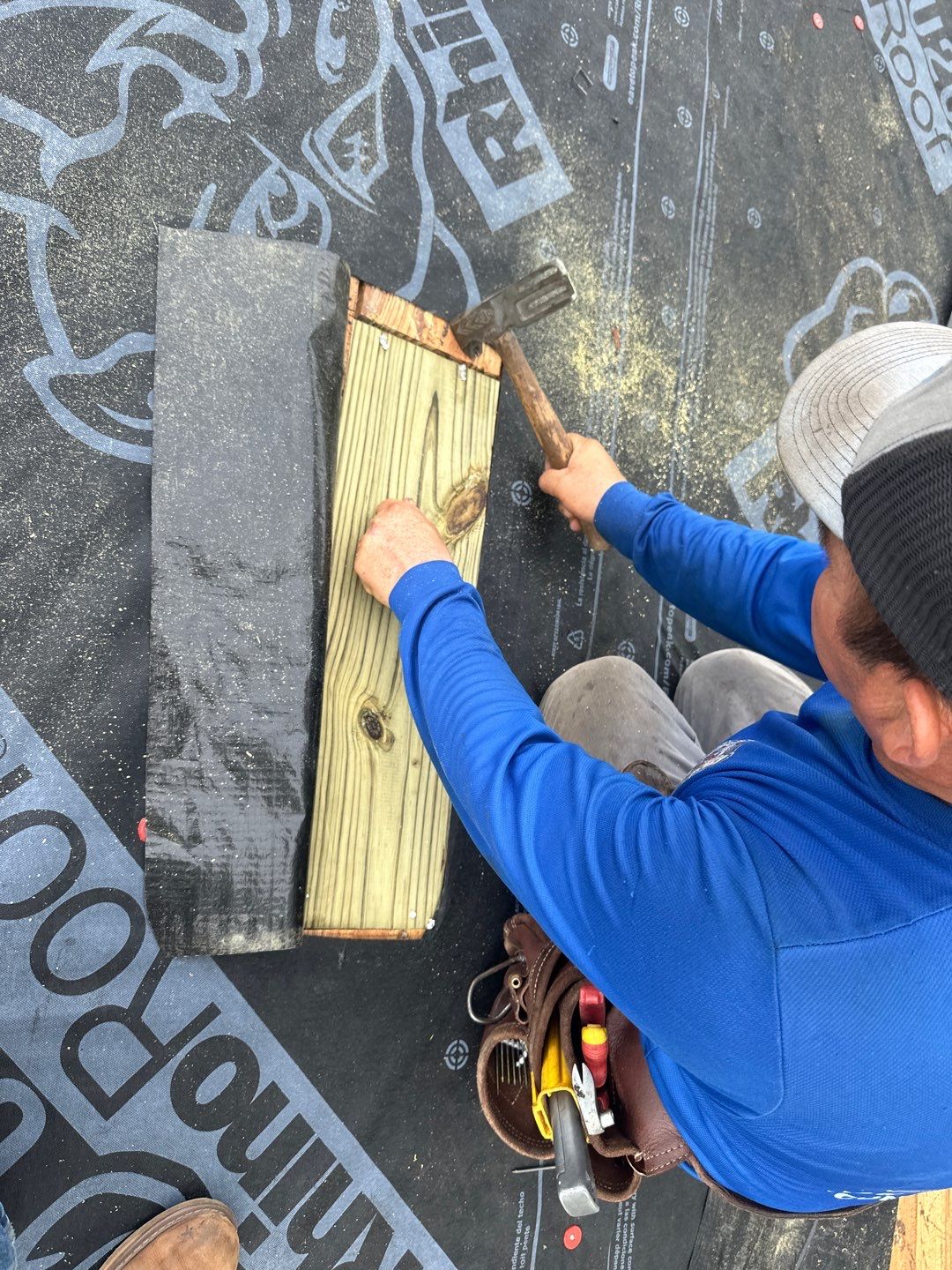 Residential Roofing Installation using Owen's Corning Duration (Lifetime) Shingles by Roof Repair Company
