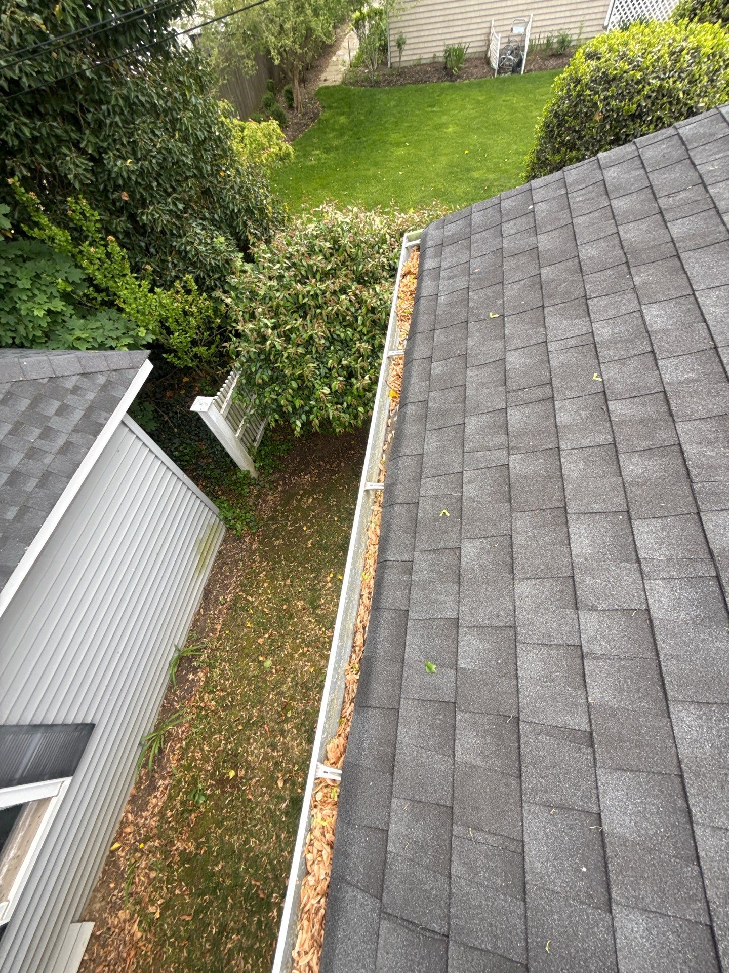 Gutter Cleaning in Fair Haven, NJ by Clearview Washing