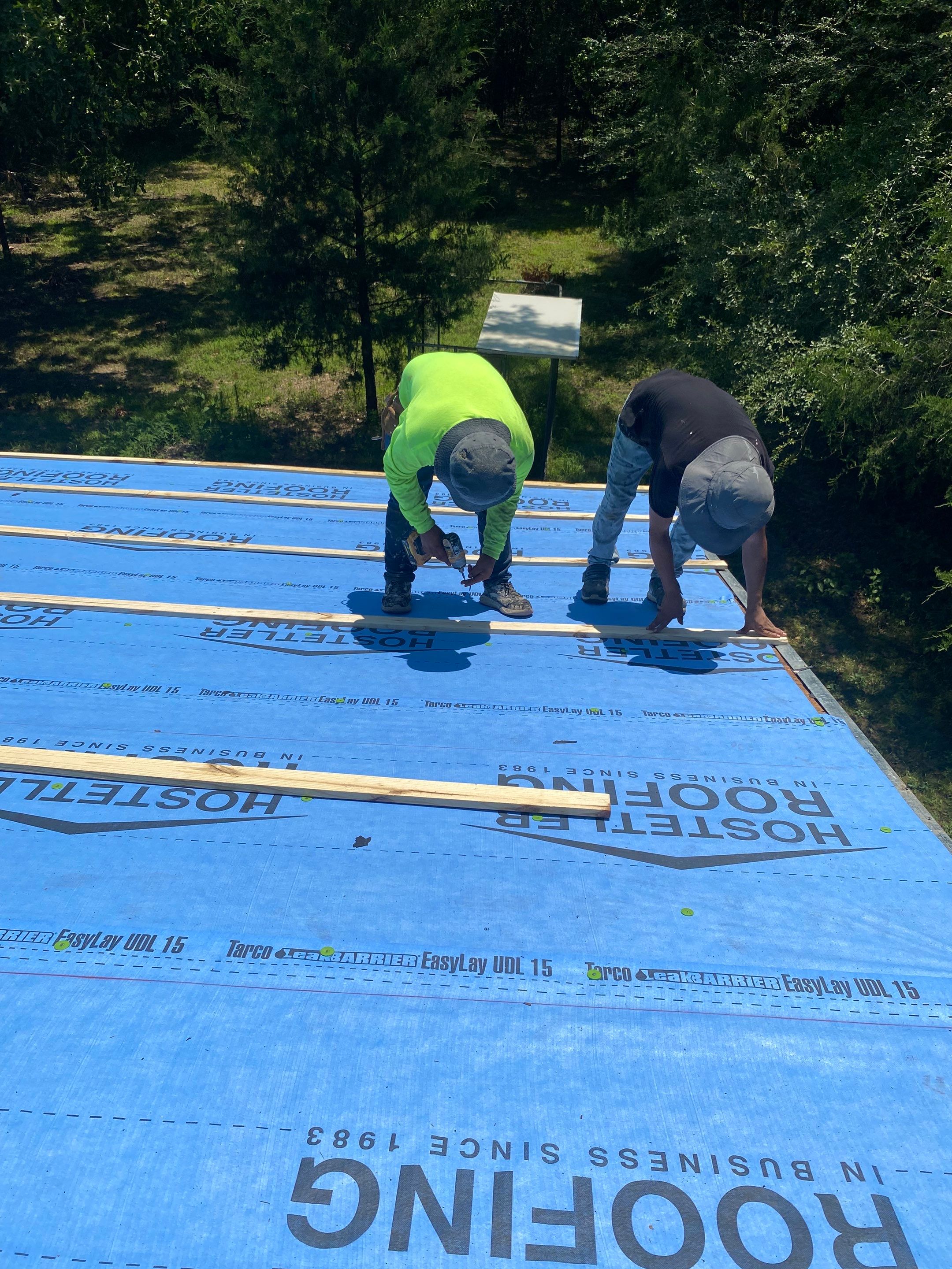 Metal Roof Replacement: 26 GA. Residential Metal Panels by Hostetler Roofing