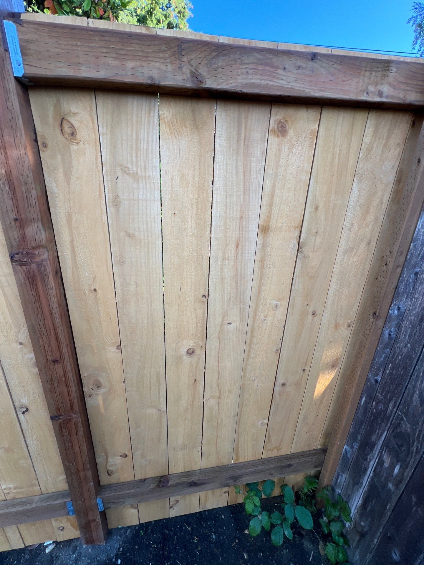 Jireh Outdoor Projects | Retaining Wall & Fence Build by Jireh Asphalt & Concrete Inc 