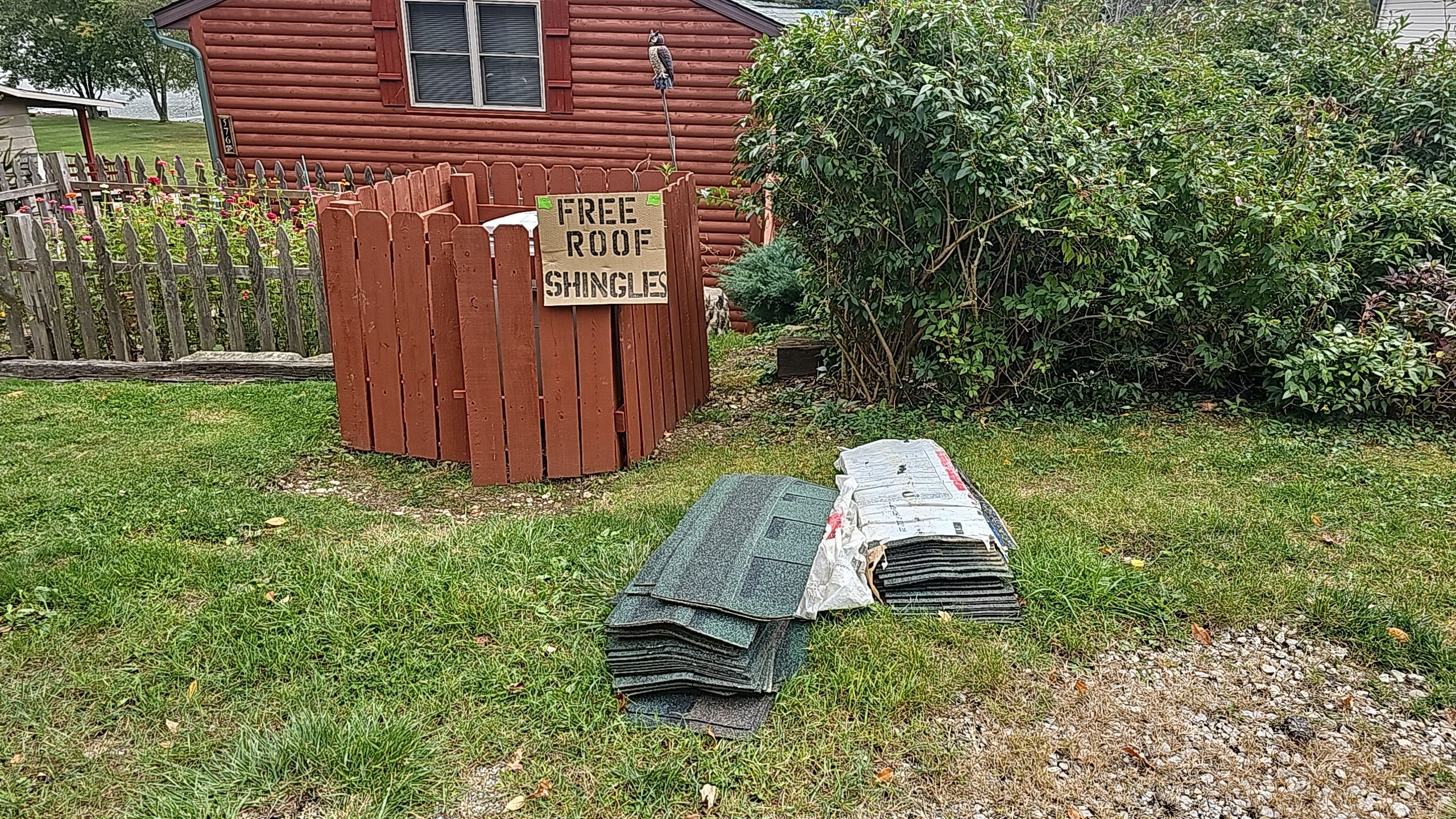 Alpha Rib, Color: Ivy Green by Eagle Eye Roofing