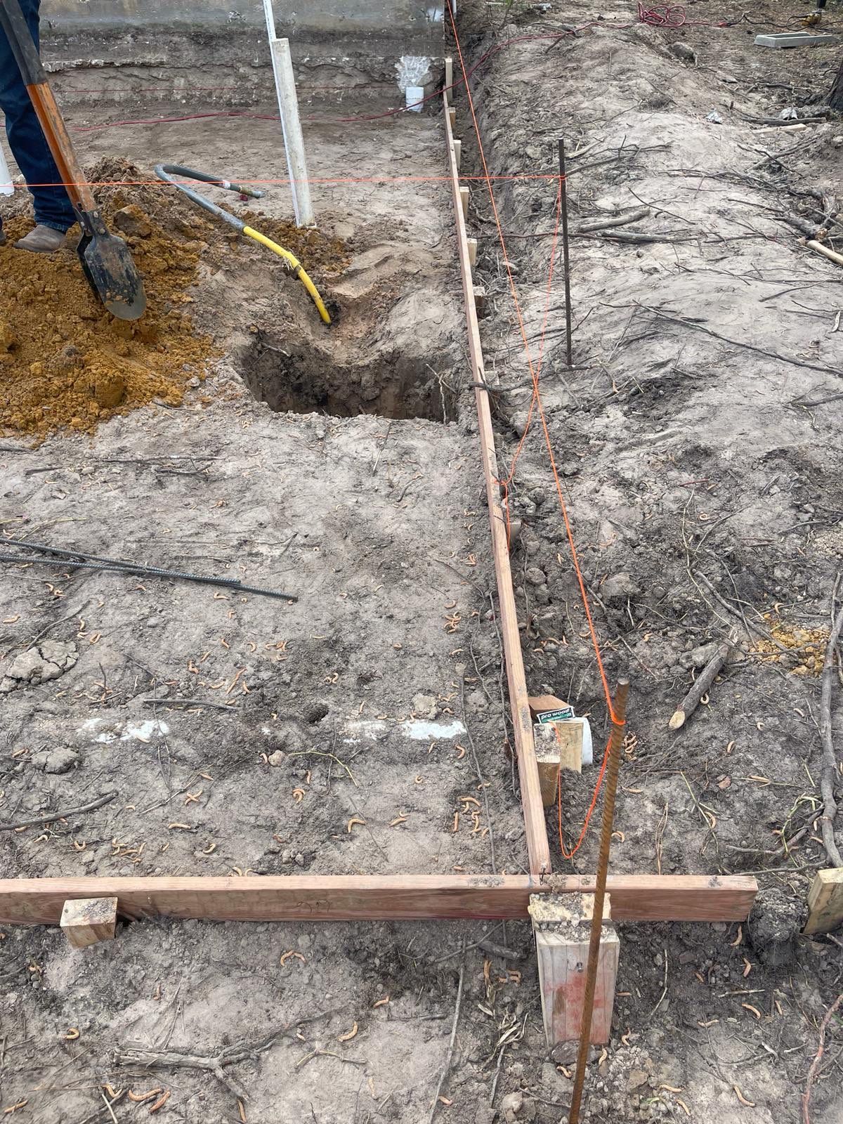 Pool, Patio Cover and Summer Kitchen in Sterling Ridge by SophAlx LLC