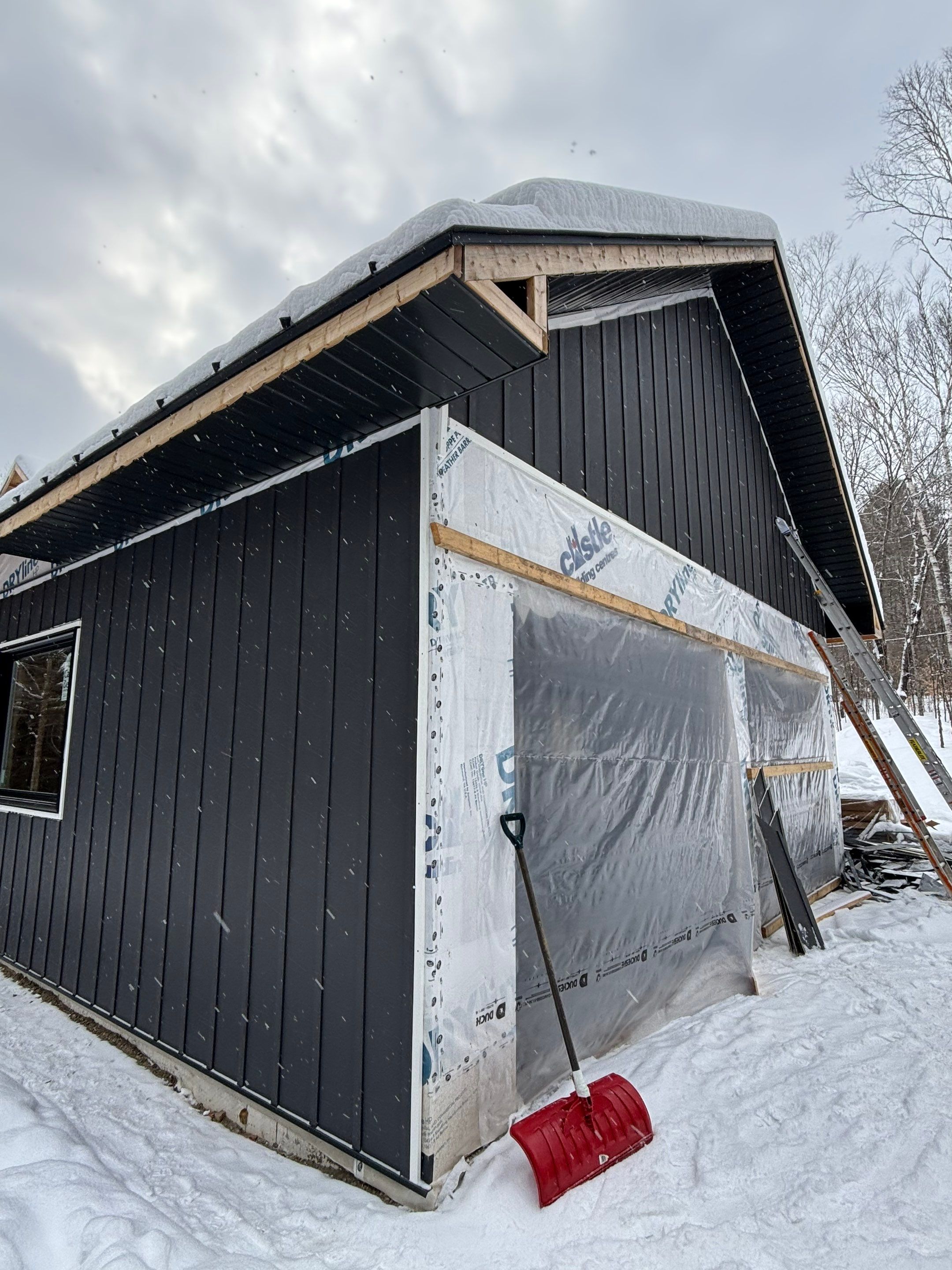 New Home Construction using 16" Standing Seam Panels by Jay Carter Roofing & Sheet Metal