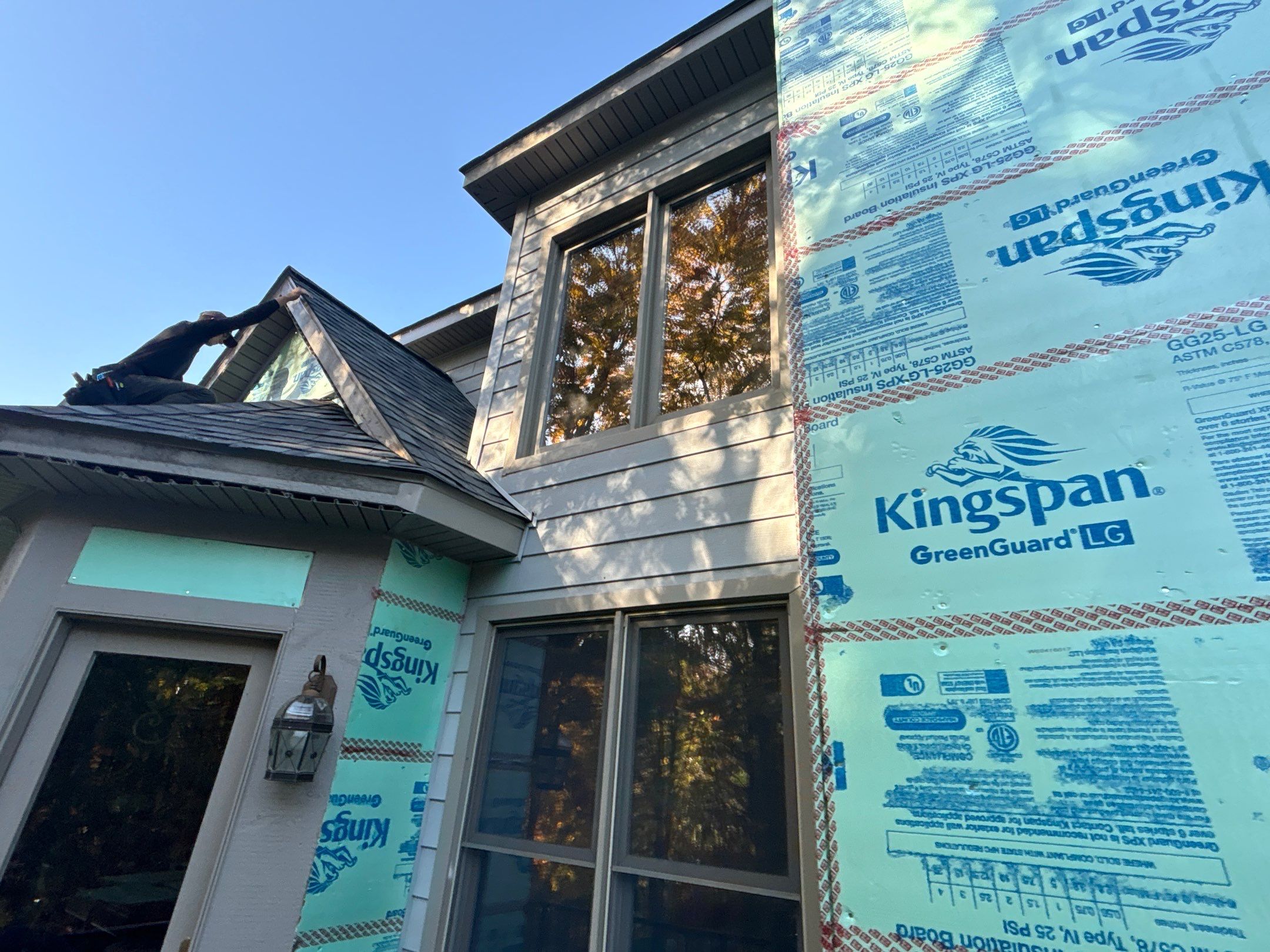 Roof Replacement using CertainTeed Landmark by 180 Contractors