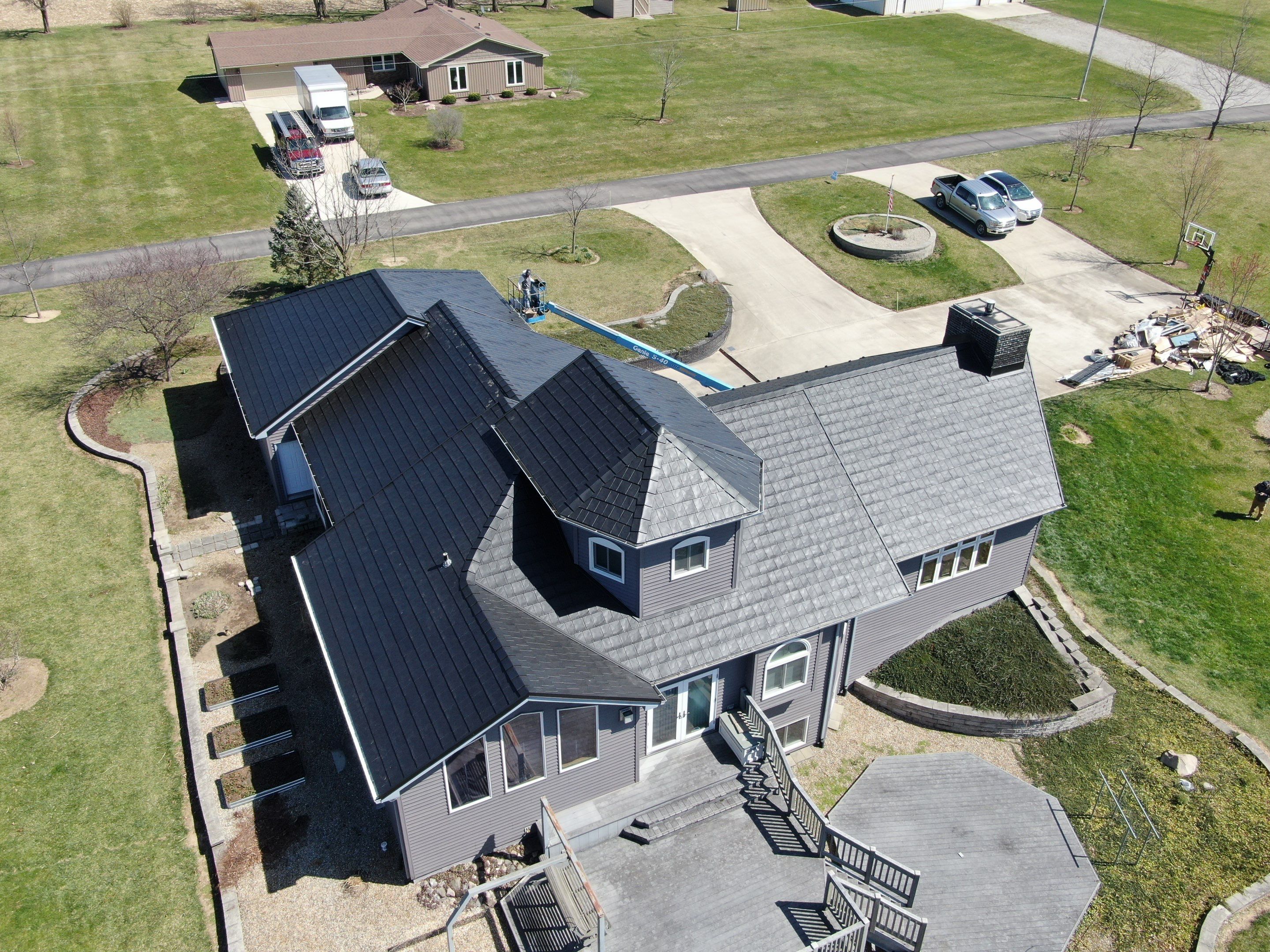 Residential Roofing Installation using Vic West Nothridge Slate by 4Ever Metal Roofing