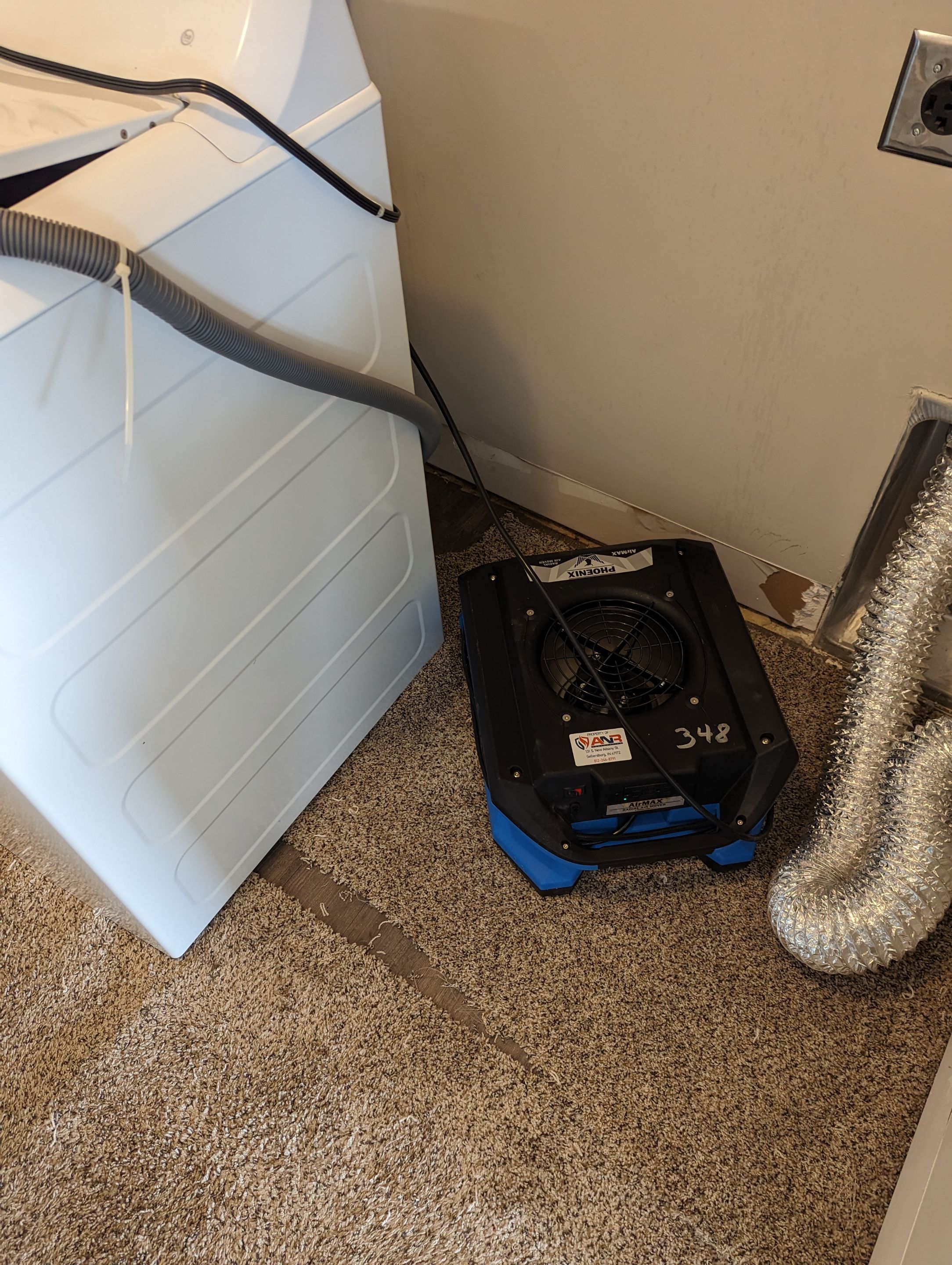 Water Mitigation using Air Movers in Sellersburg, IN by ANR Restoration