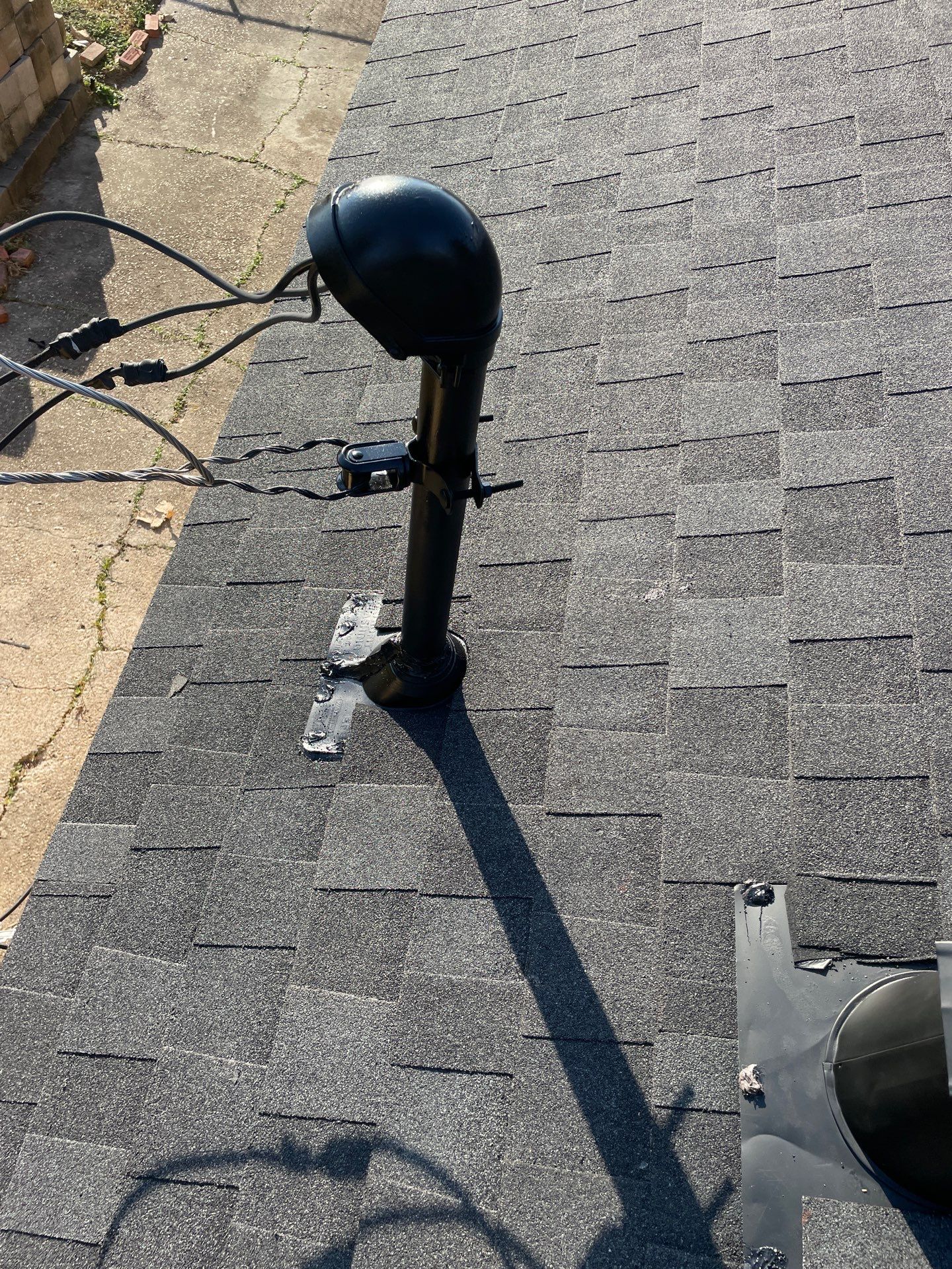 Residential Roofing Installation using Owen's Corning Duration (Lifetime) Shingles by Roof Repair Company