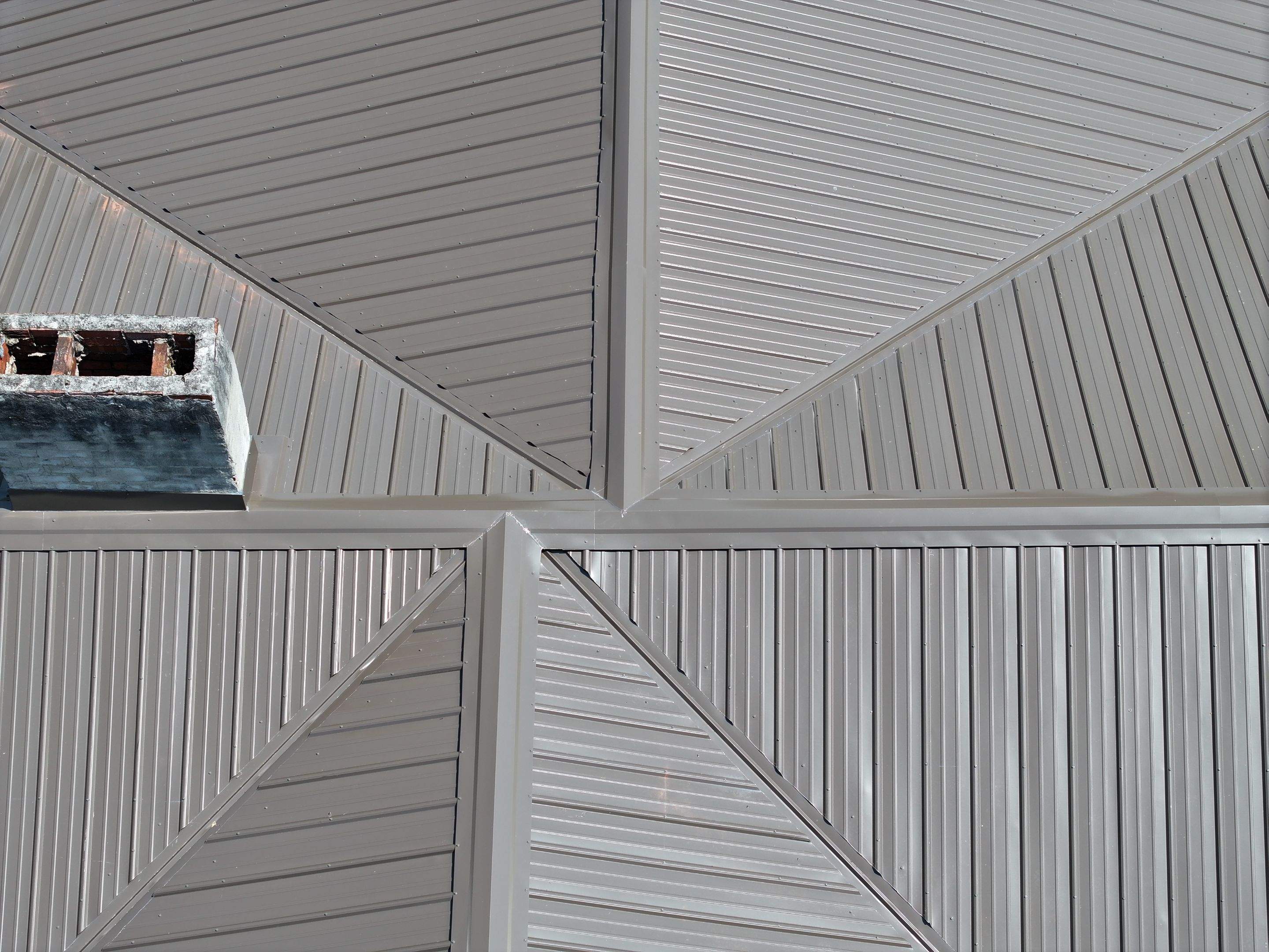 Fernandez Residence by Omnia Roofing