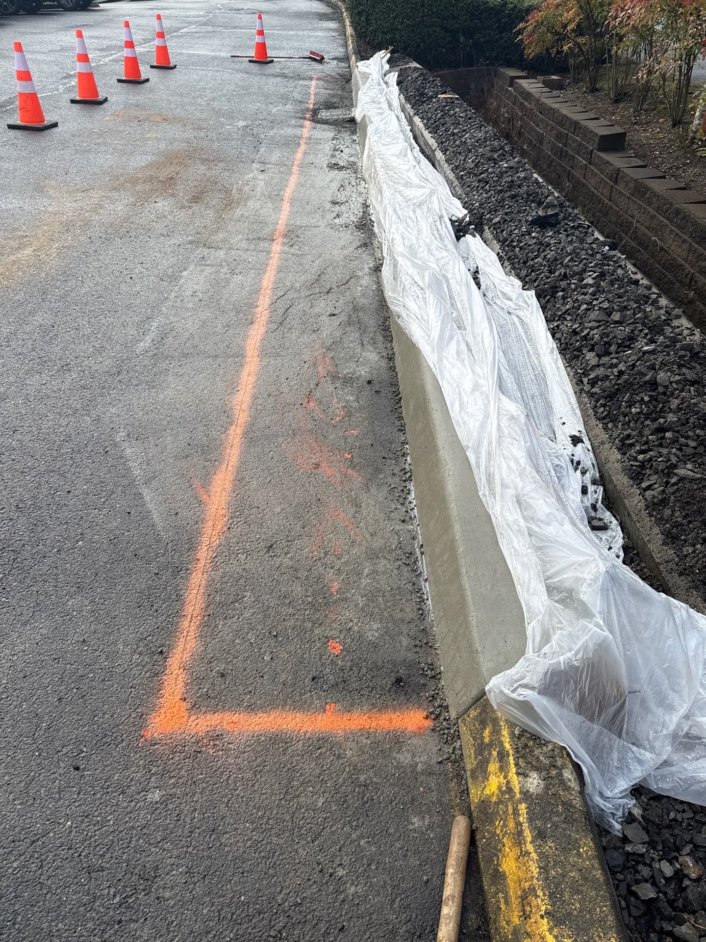 Striping, Asphalt Patch Repair & Concrete Curbing | Edmonds  by Jireh Asphalt & Concrete Inc 