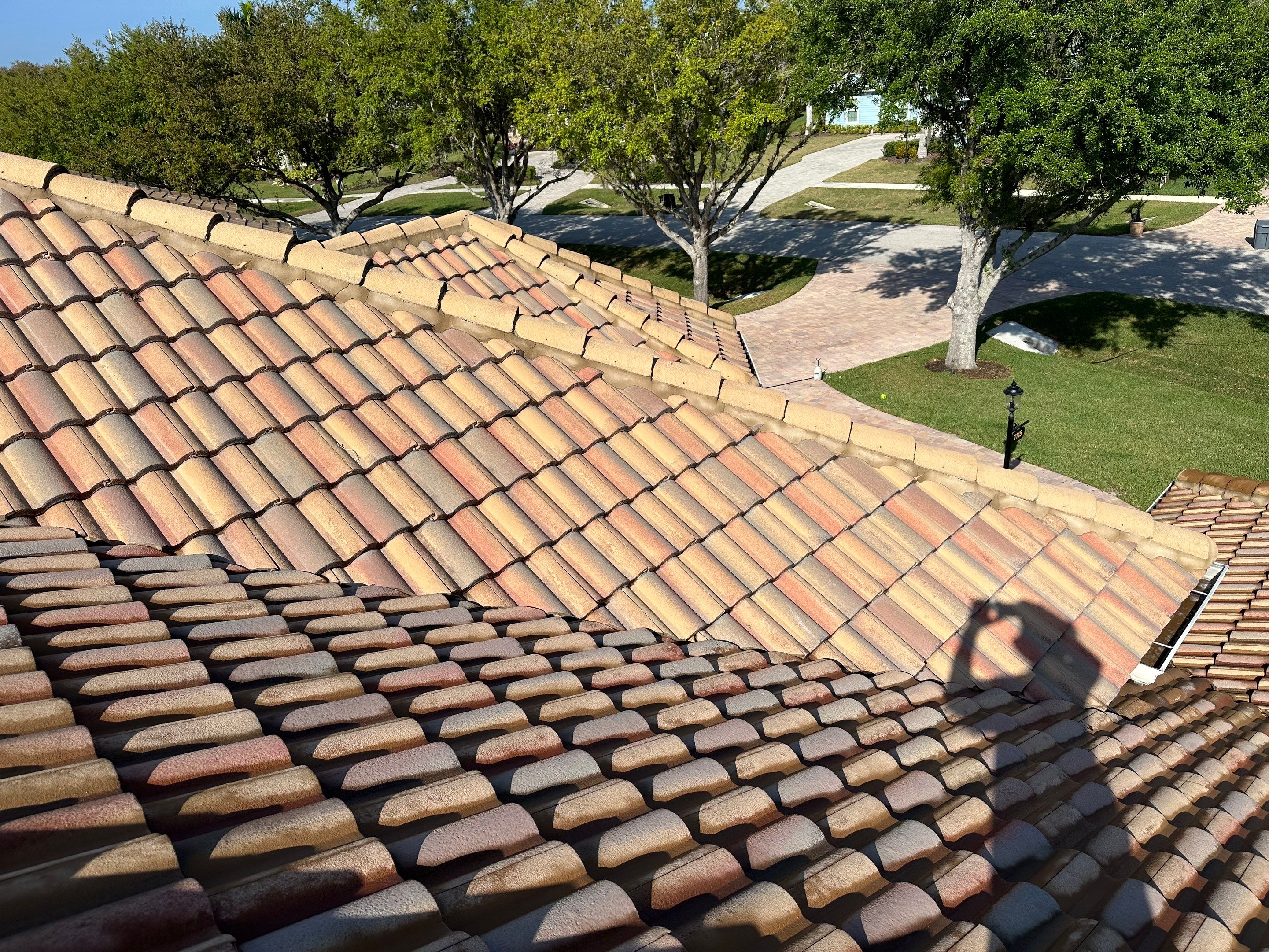 Concrete Tile Roof Cleaning in Winding River Community, Bradenton, FL | Sunshine AquaWash by Sunshine AquaWash