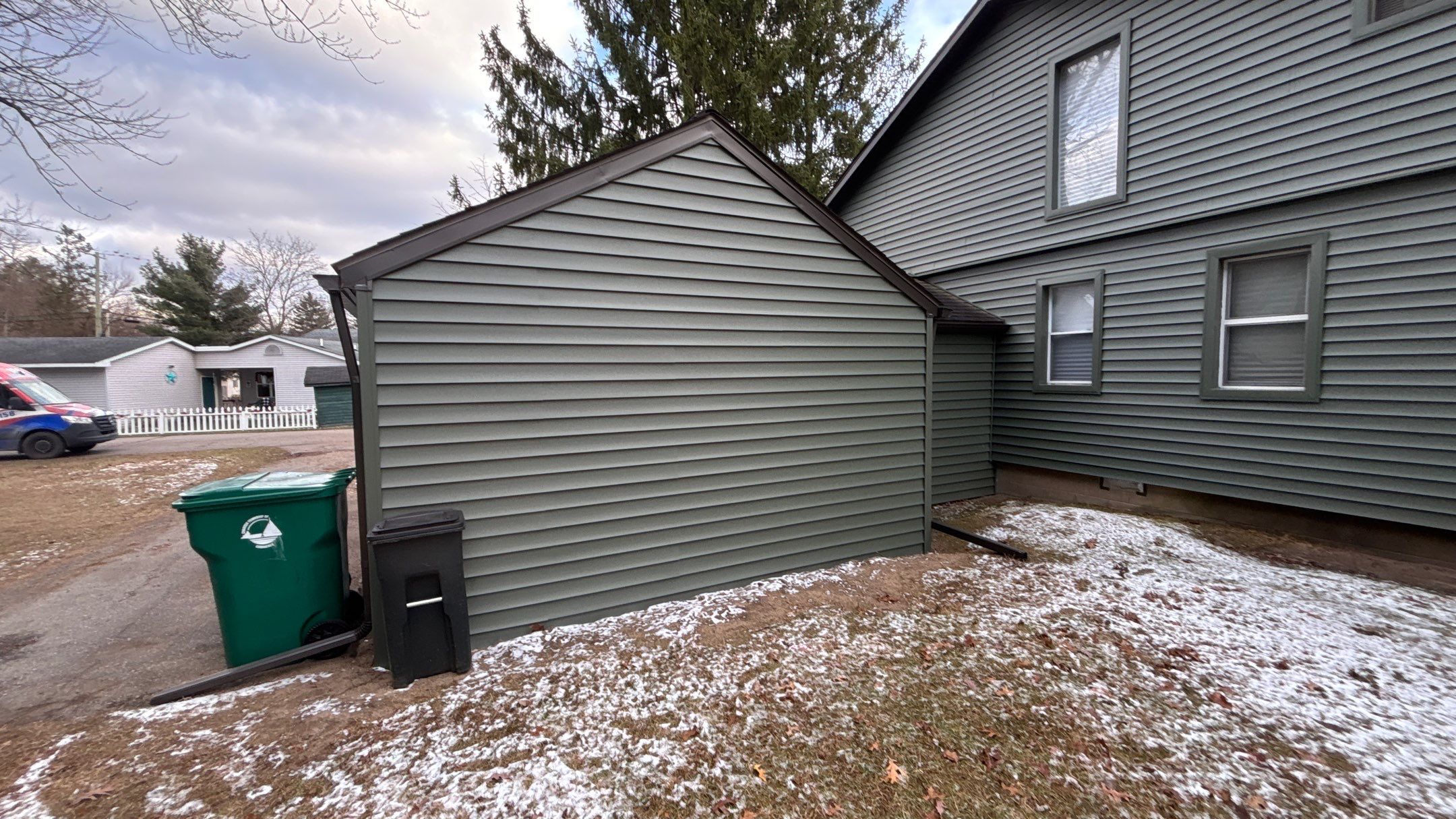 Siding Replacement using Certainteed Monogram D5 by 180 Contractors