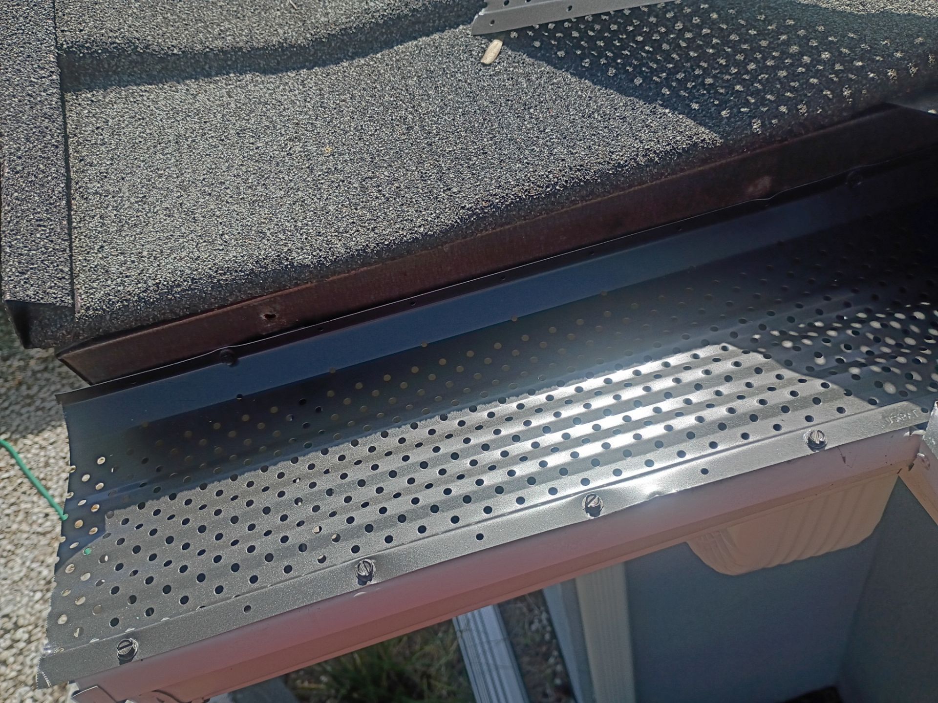 Gutter Guards Installation using Leaf Guard in Sarasota FL by Gutter Professors