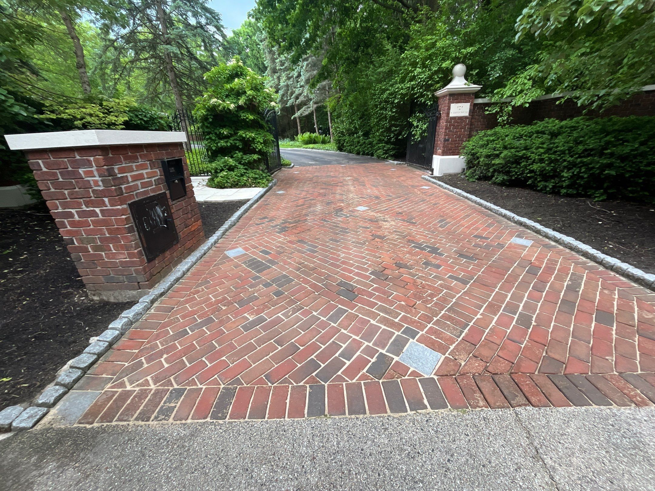 Brick paver clean, sand and seal.  using Algaecide, soft wash soap by Northern Power Washing LLC.