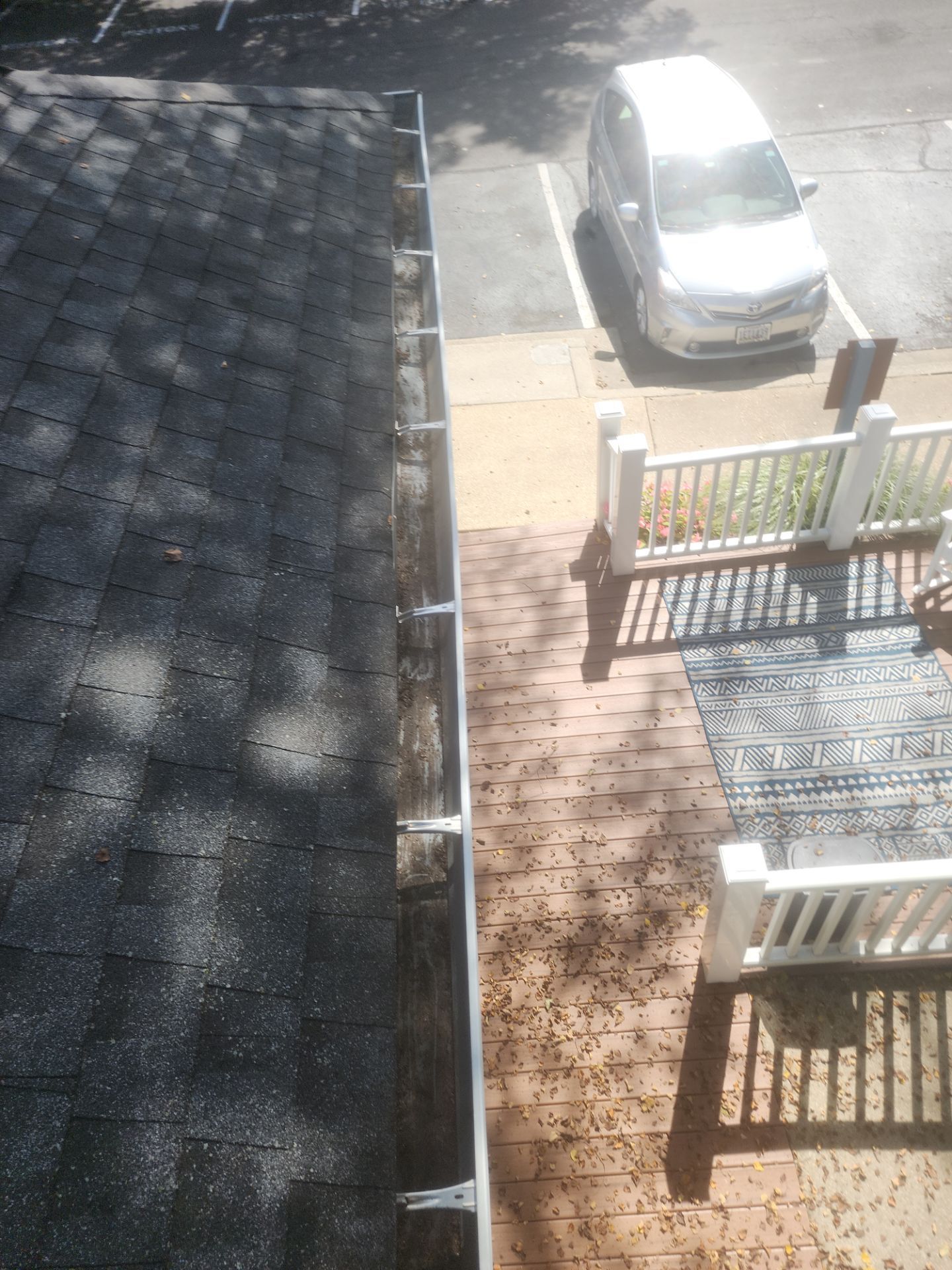 Commercial gutter cleaning Annapolis, MD after photo with clean gutters