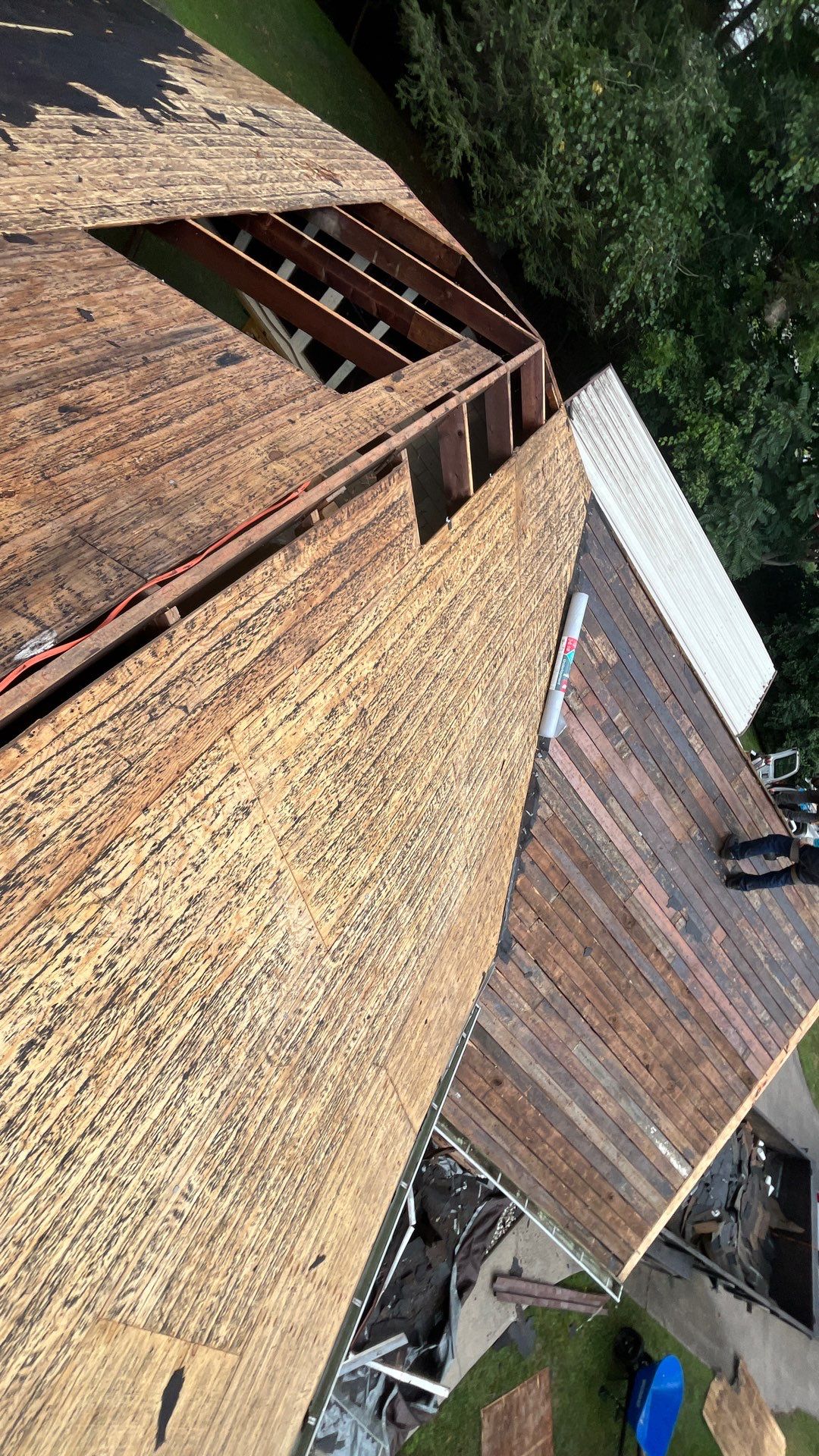 Residential Roofing Installation using GAF TImberline HDZ Hickory by Rainstoppers Roofing