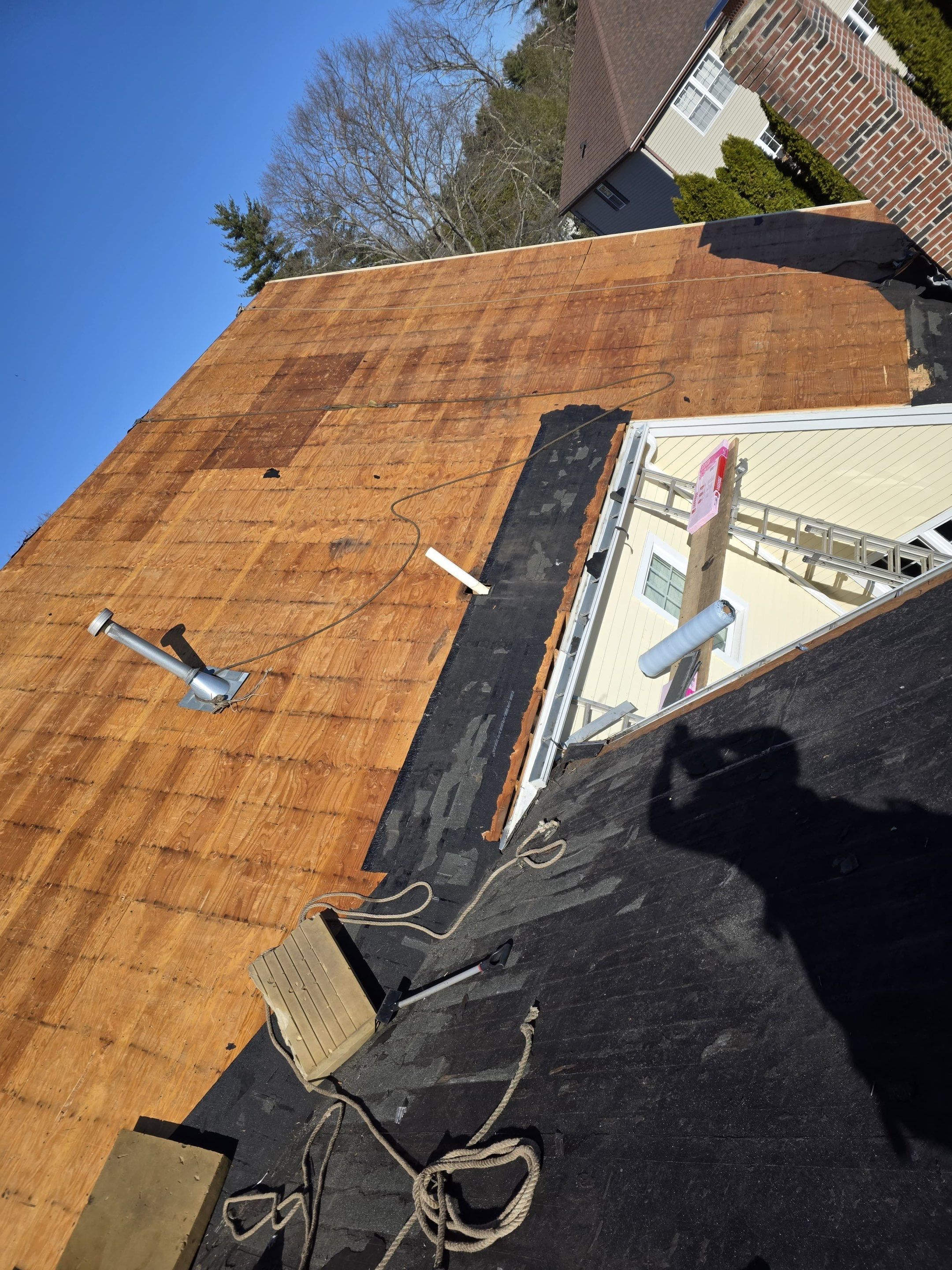  Premium Roof Replacement in Millis – Owens Corning Duration, Onyx Black by JOHNNYS PRO