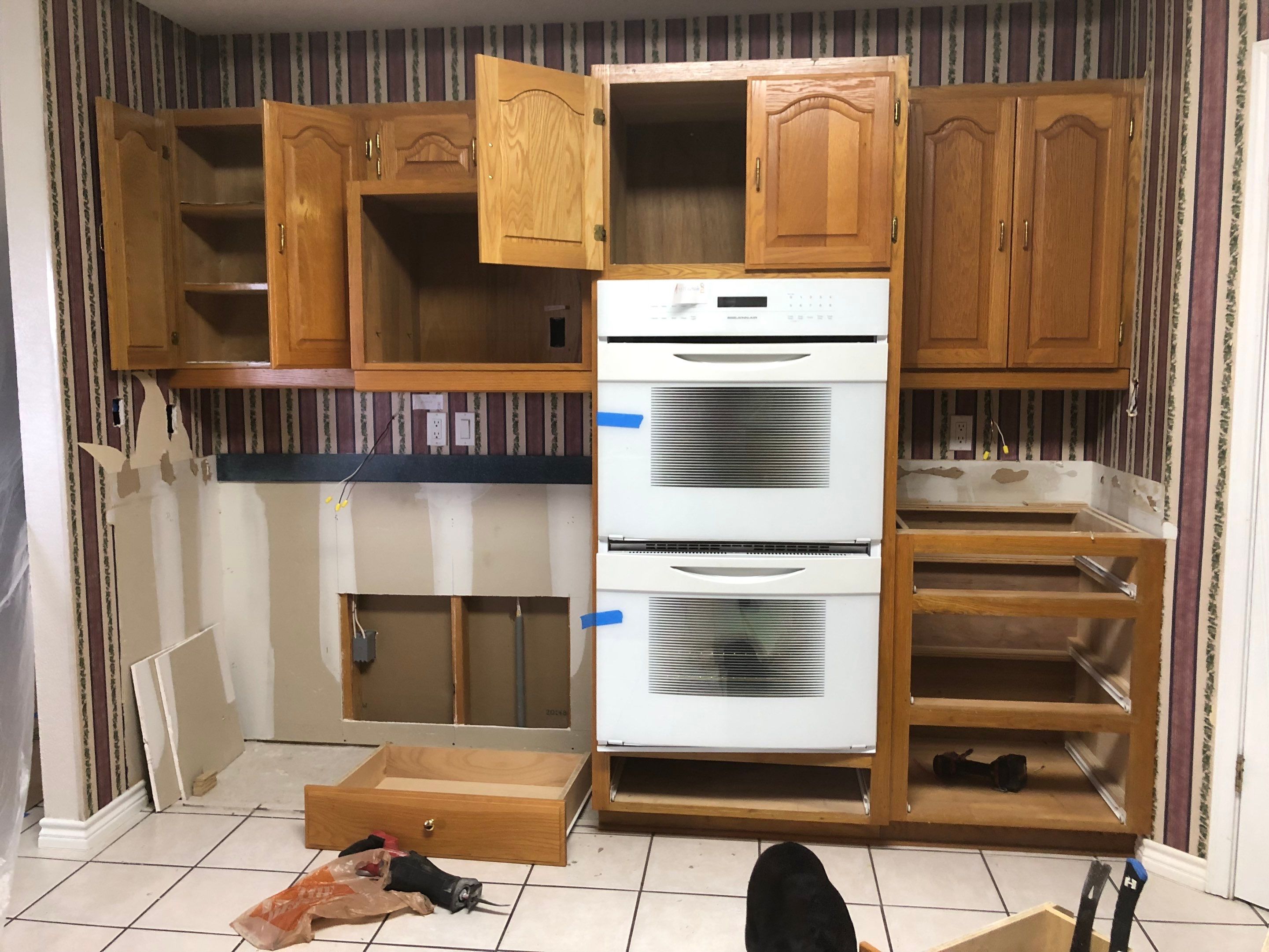 Seguin Kitchen Remodel by Legacy Bath and Kitchen 